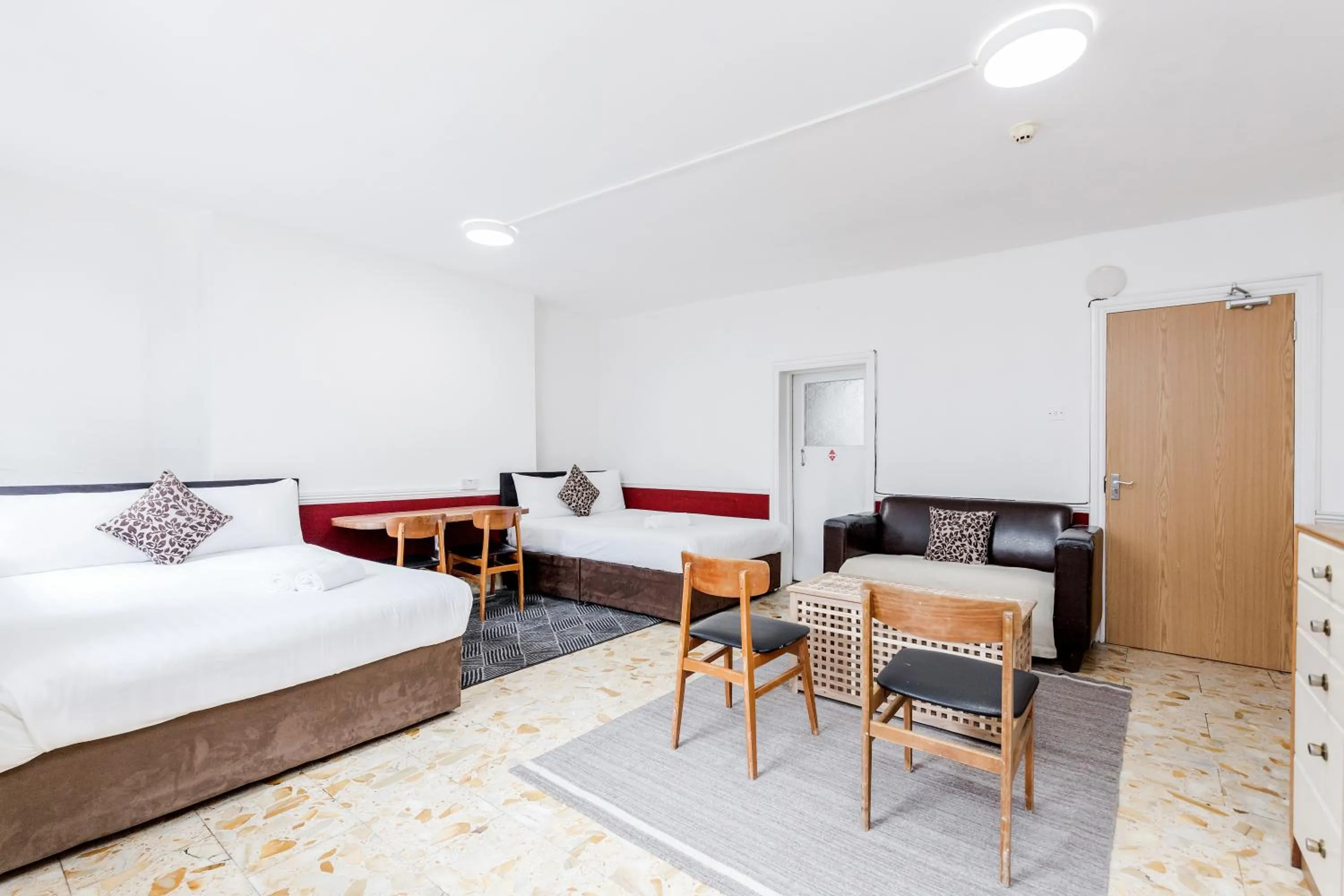 Bed in Russell Square Hotel