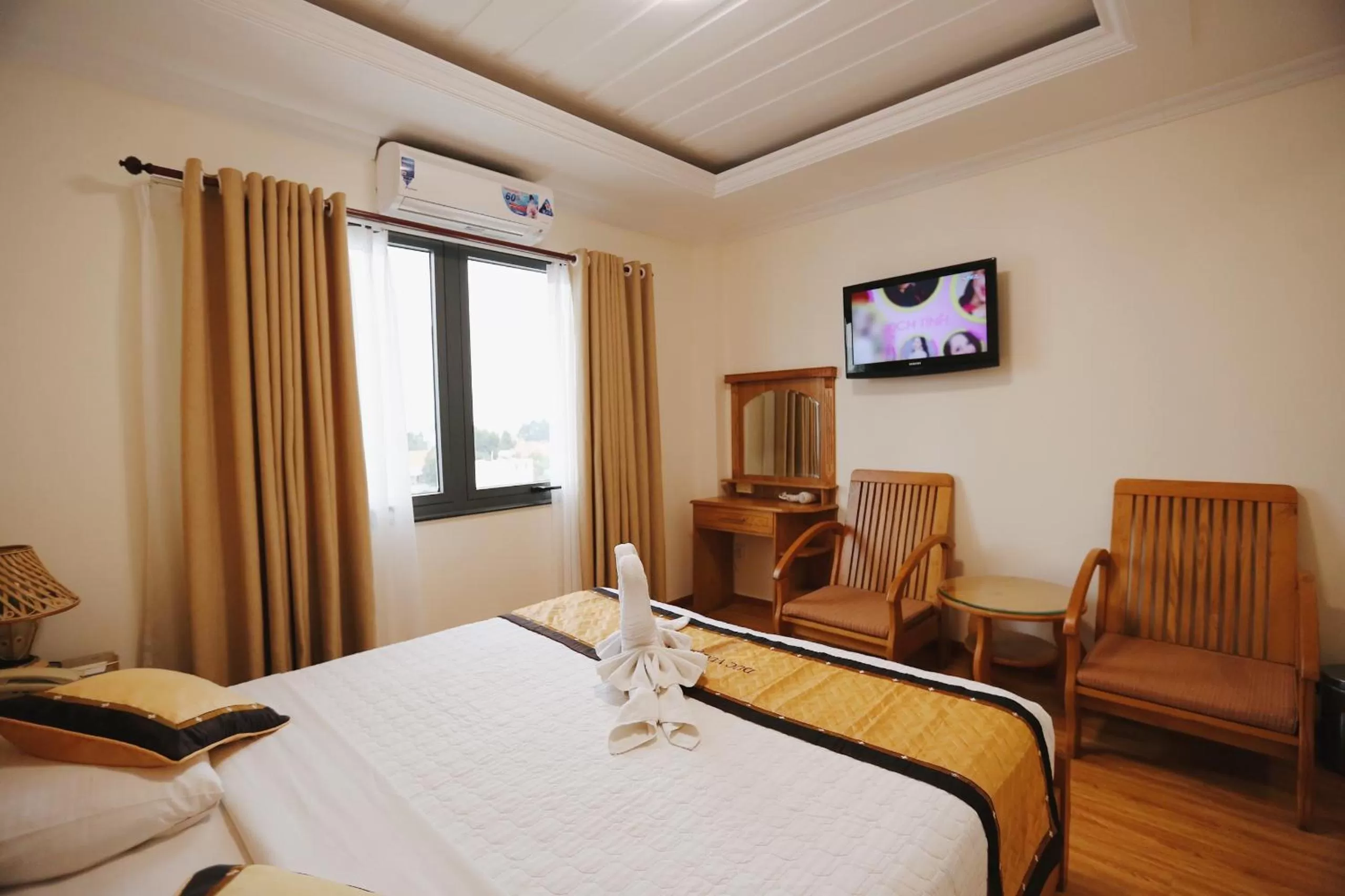 TV and multimedia in Duc Vuong Saigon Hotel - Cao Thang