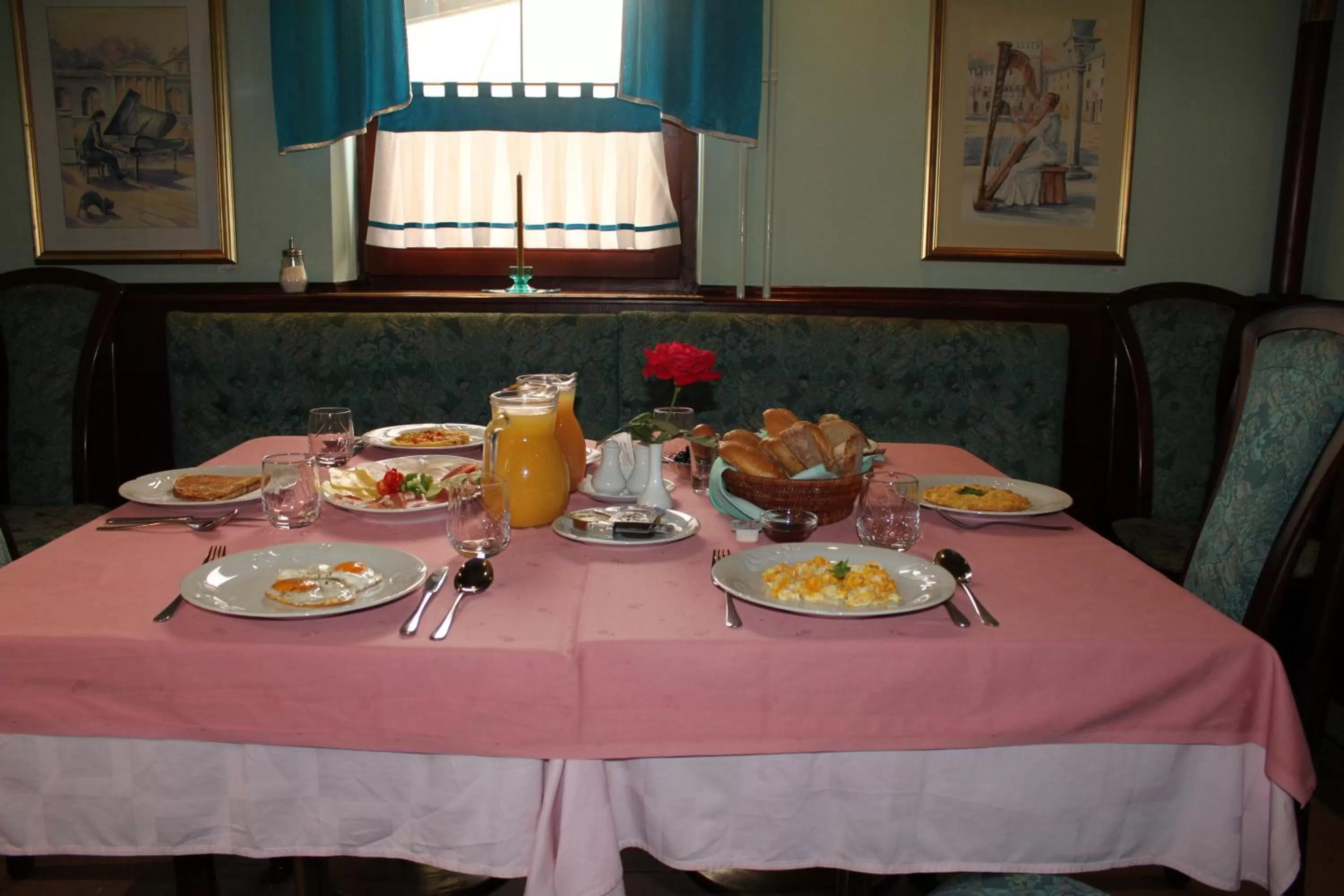 Food and drinks in Hotel Florjančkov Hram