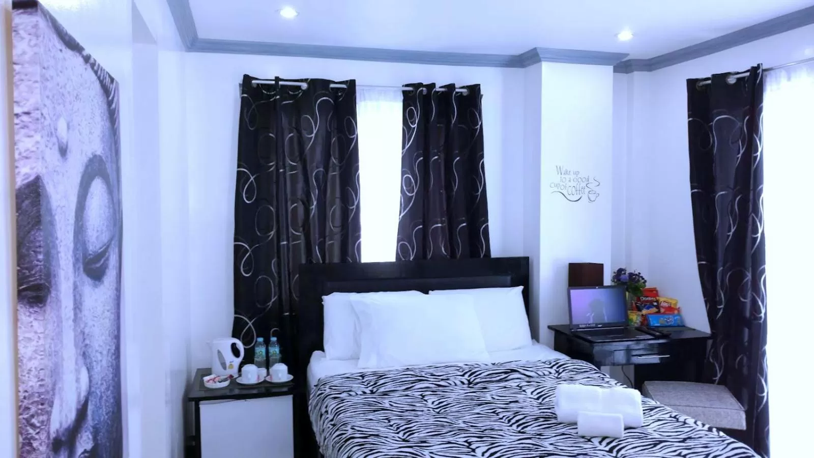 Photo of the whole room, Bed in Bohol South Beach Hotel