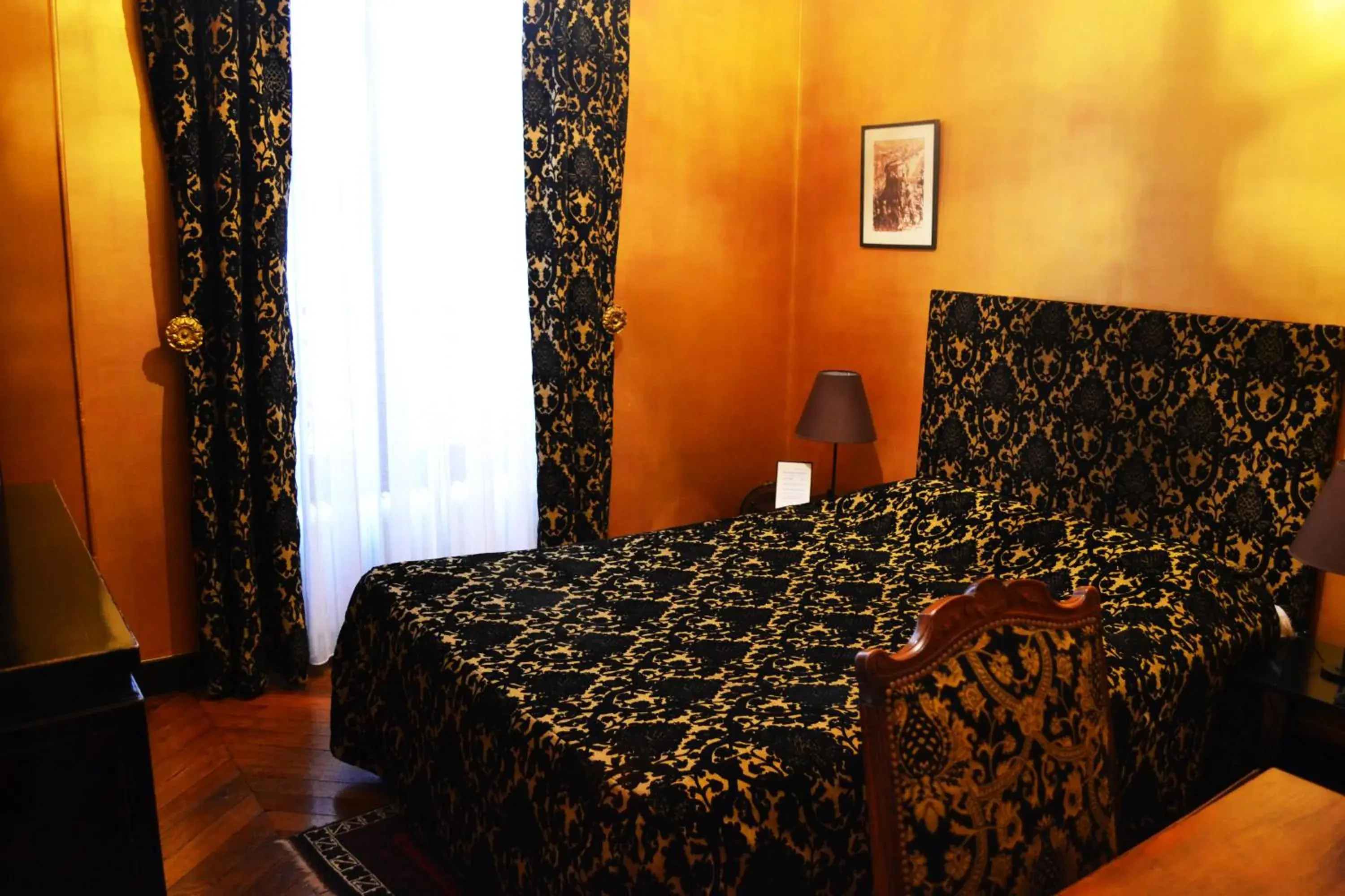 Standard Double Room in Hotel Windsor Home Standard Double Room in Hotel Windsor Home