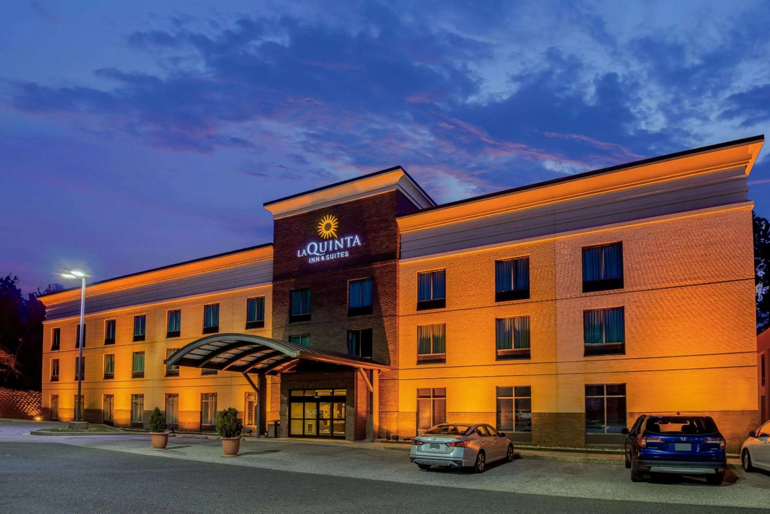 Property building in La Quinta Inn & Suites Bel Air I-95 Exit 77A