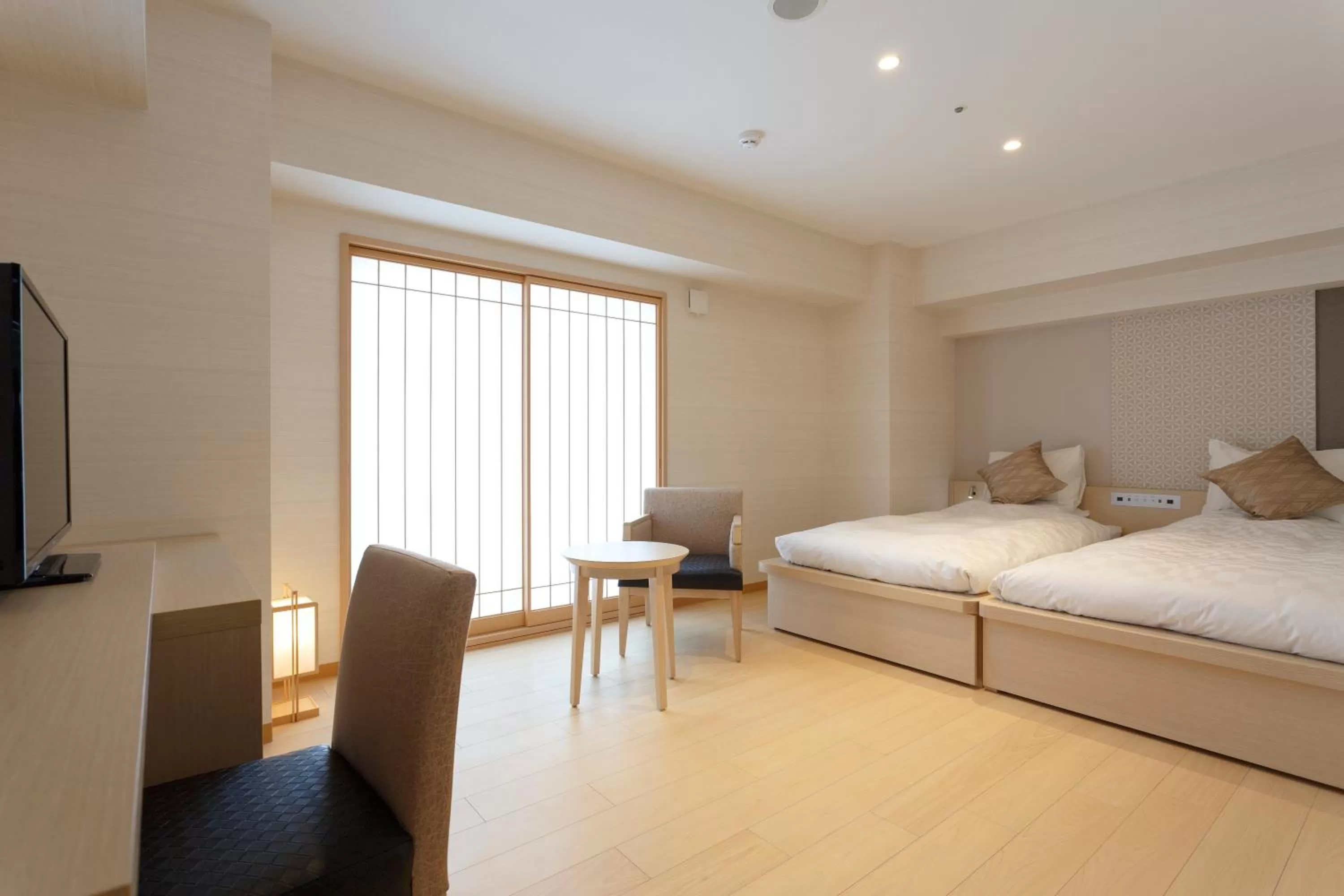 Photo of the whole room, Bed in Osaka View Hotel Honmachi