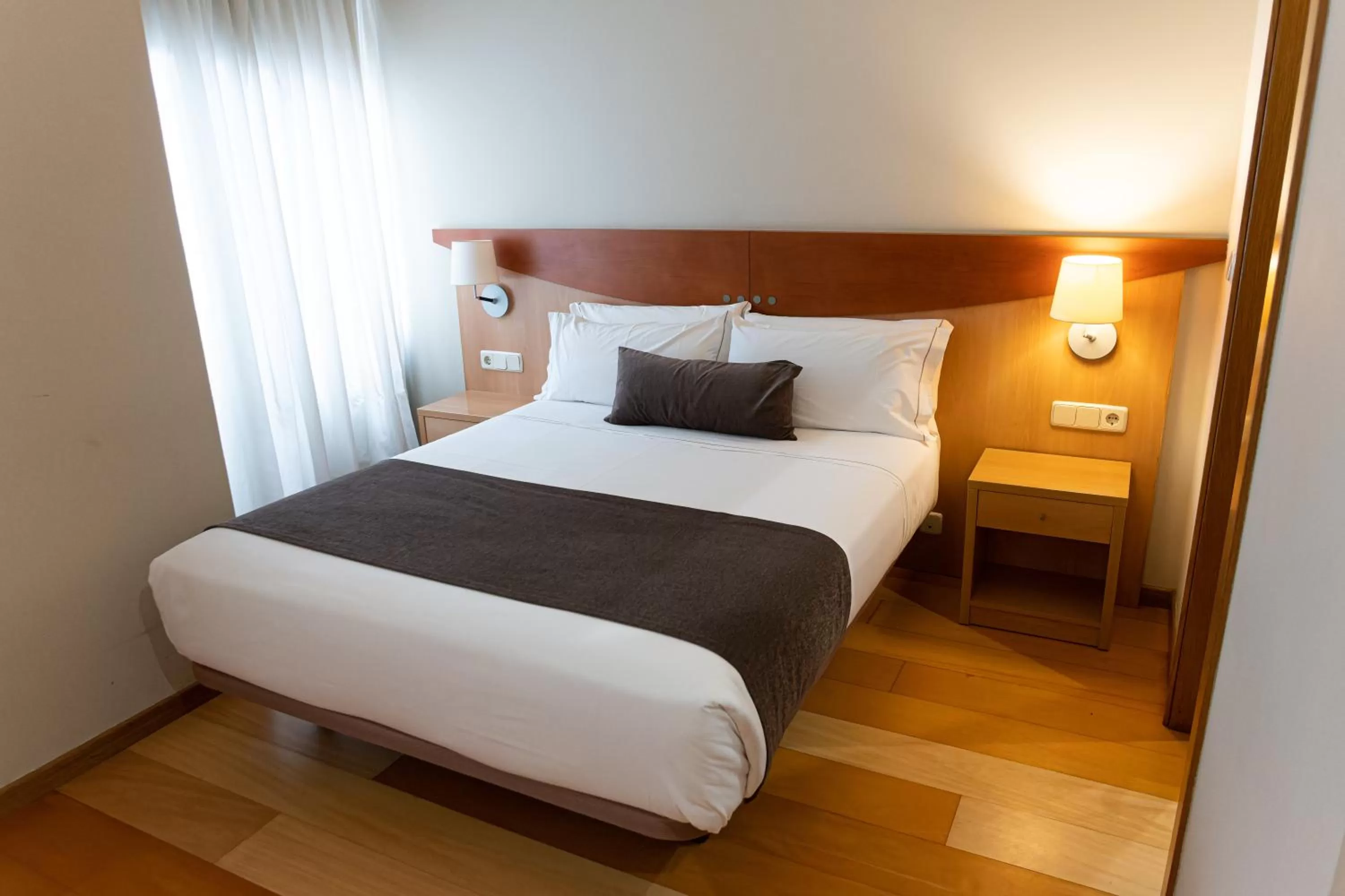 Bedroom, Bed in Real Ferrol