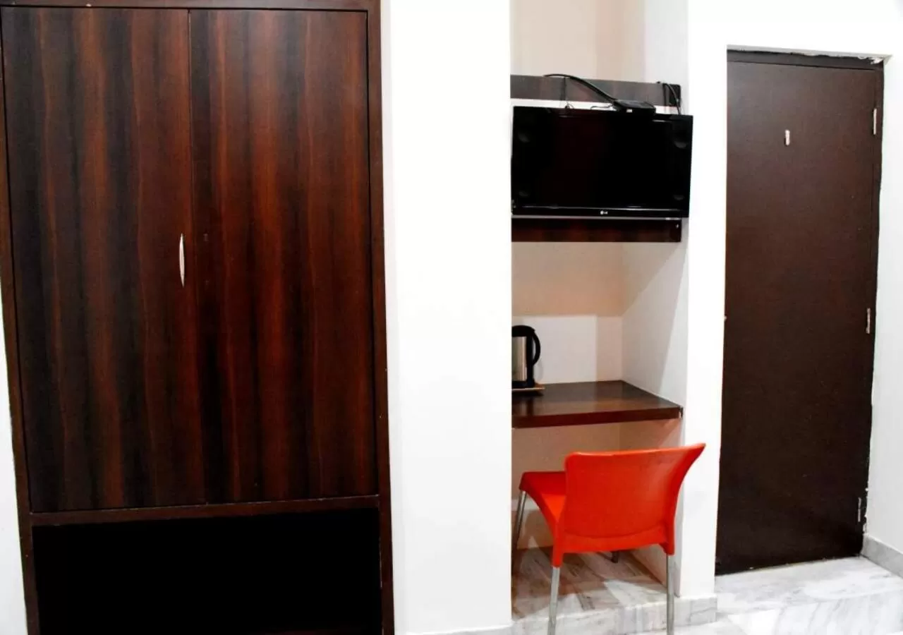 TV and multimedia in Hotel The Pride