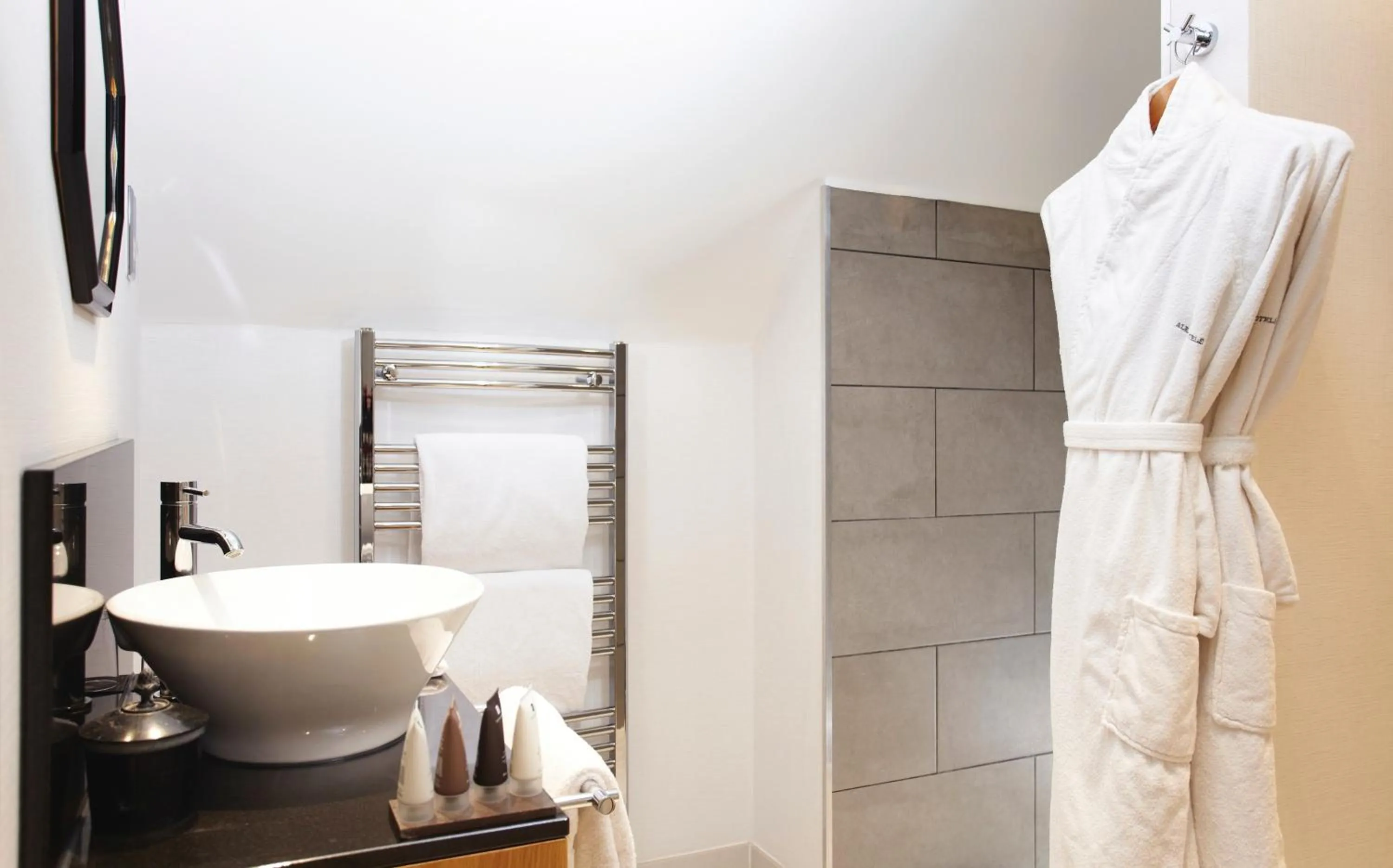 Bathroom in Rowhill Grange Hotel & Utopia Spa