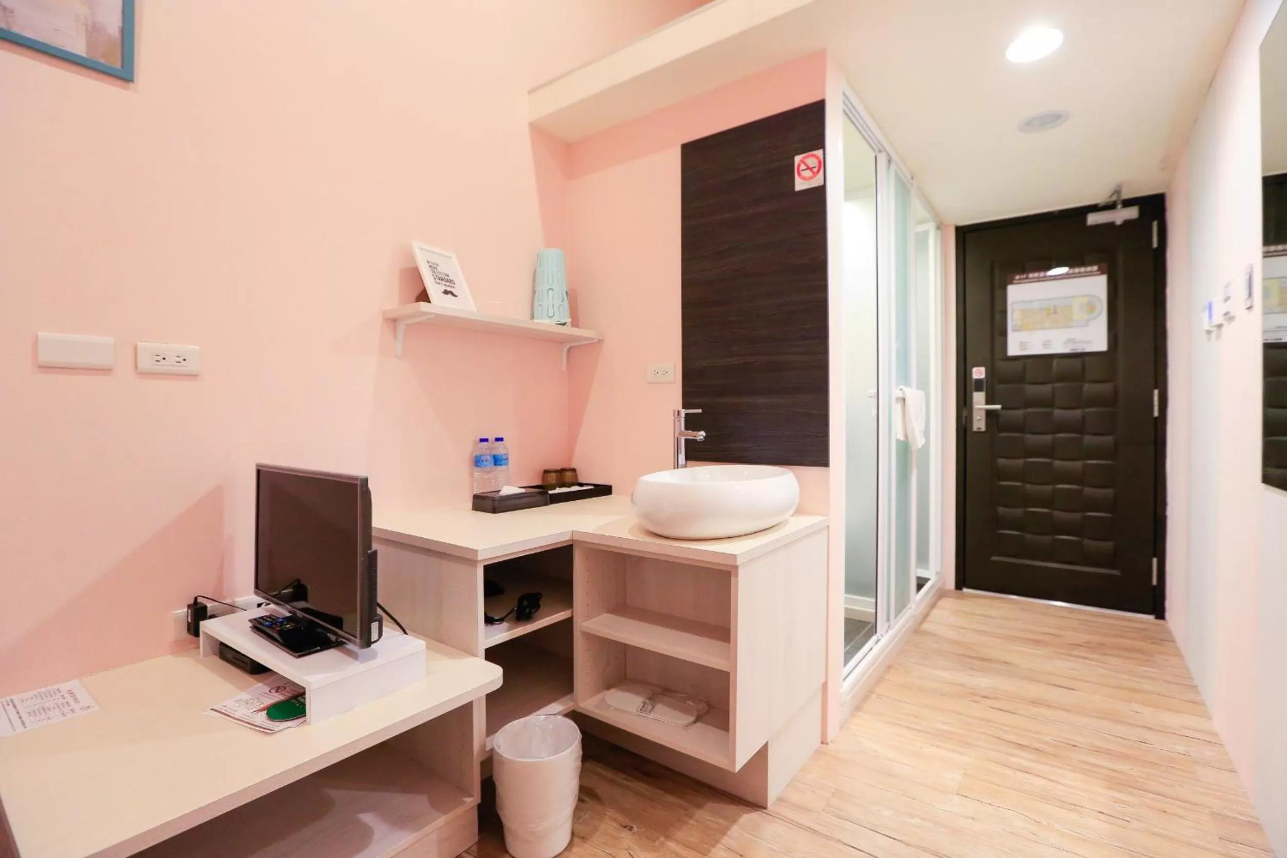 TV and multimedia in Place‧X Hotel