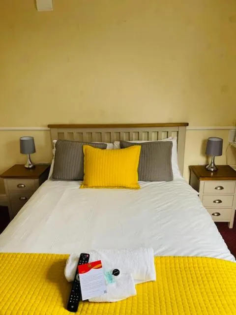 Bed in Crown Hotel Brackley