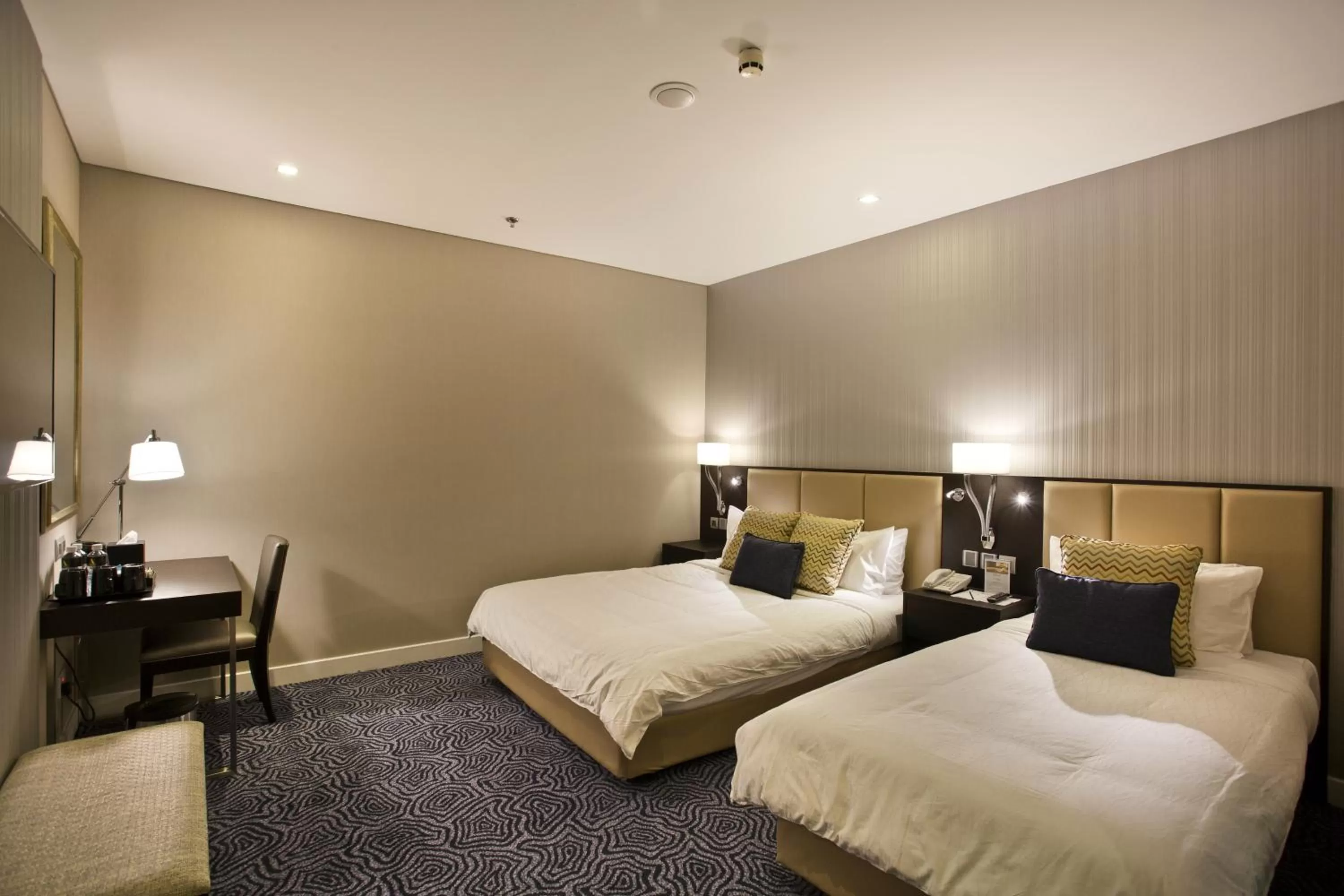 Bedroom, Bed in Ambassador Transit Hotel - Terminal 3