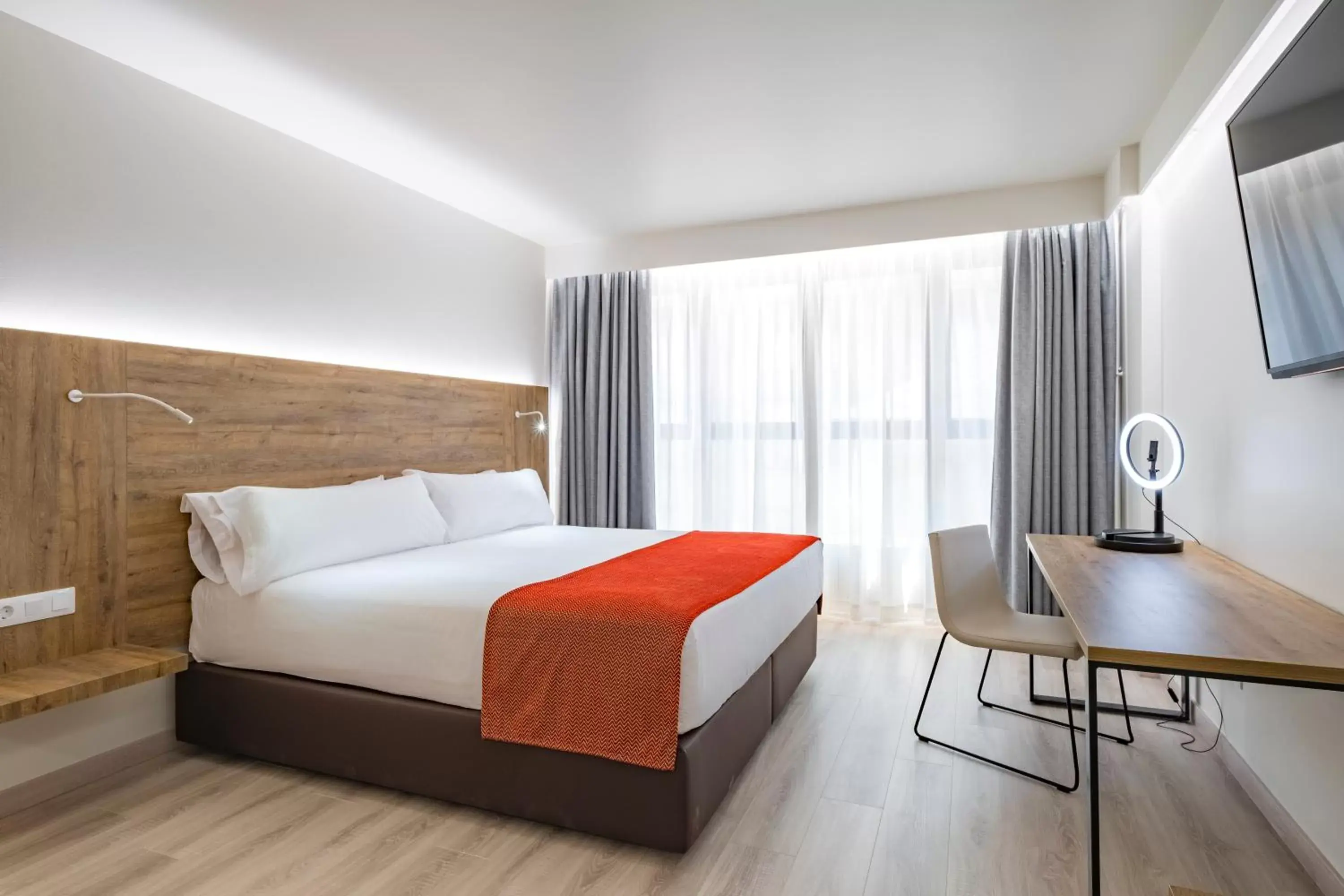 Deluxe Double Room in Exe Prisma Deluxe Double Room in Exe Prisma