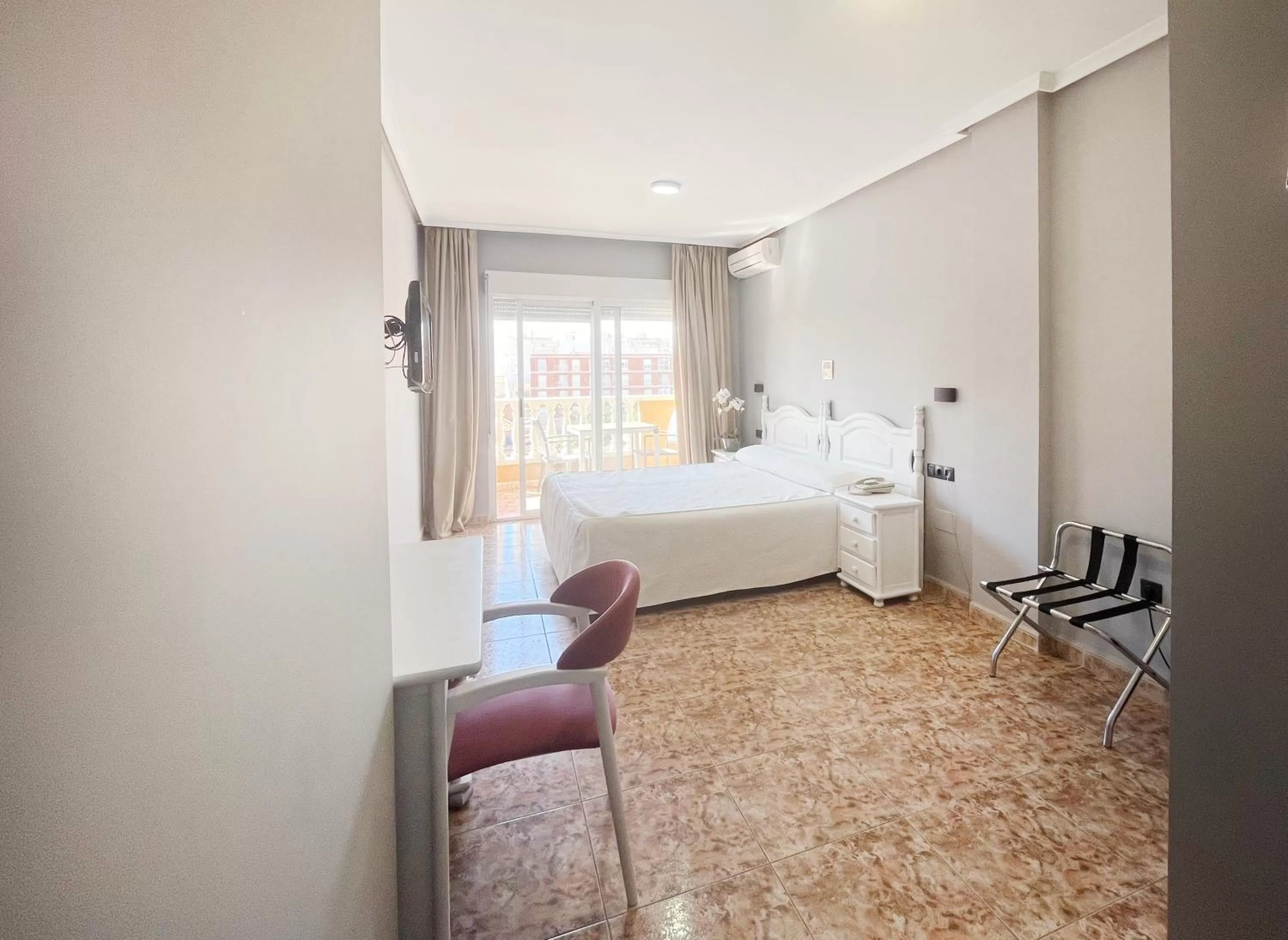 Bedroom in Hotel ParqueMar