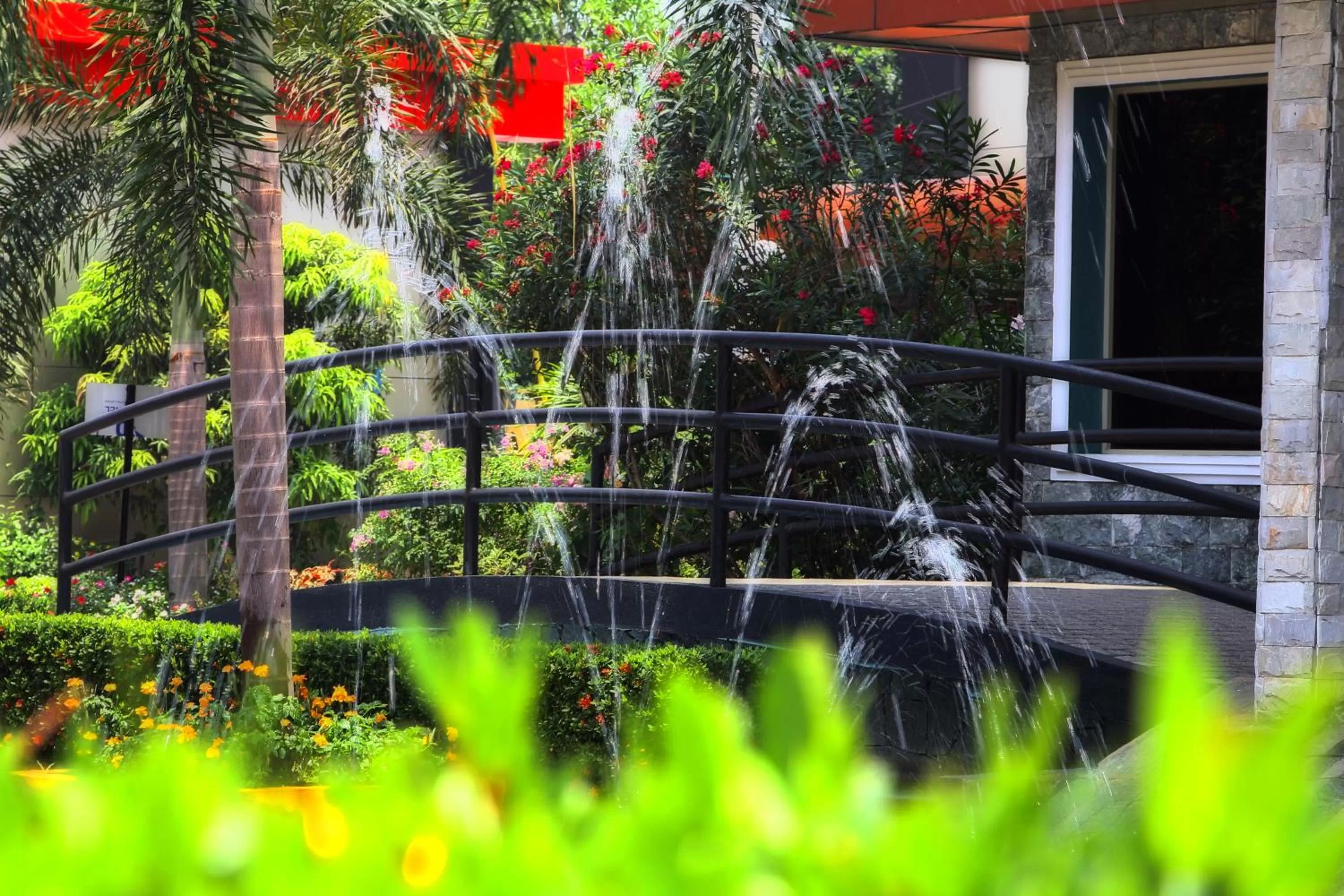 Opulent River Face Hotel