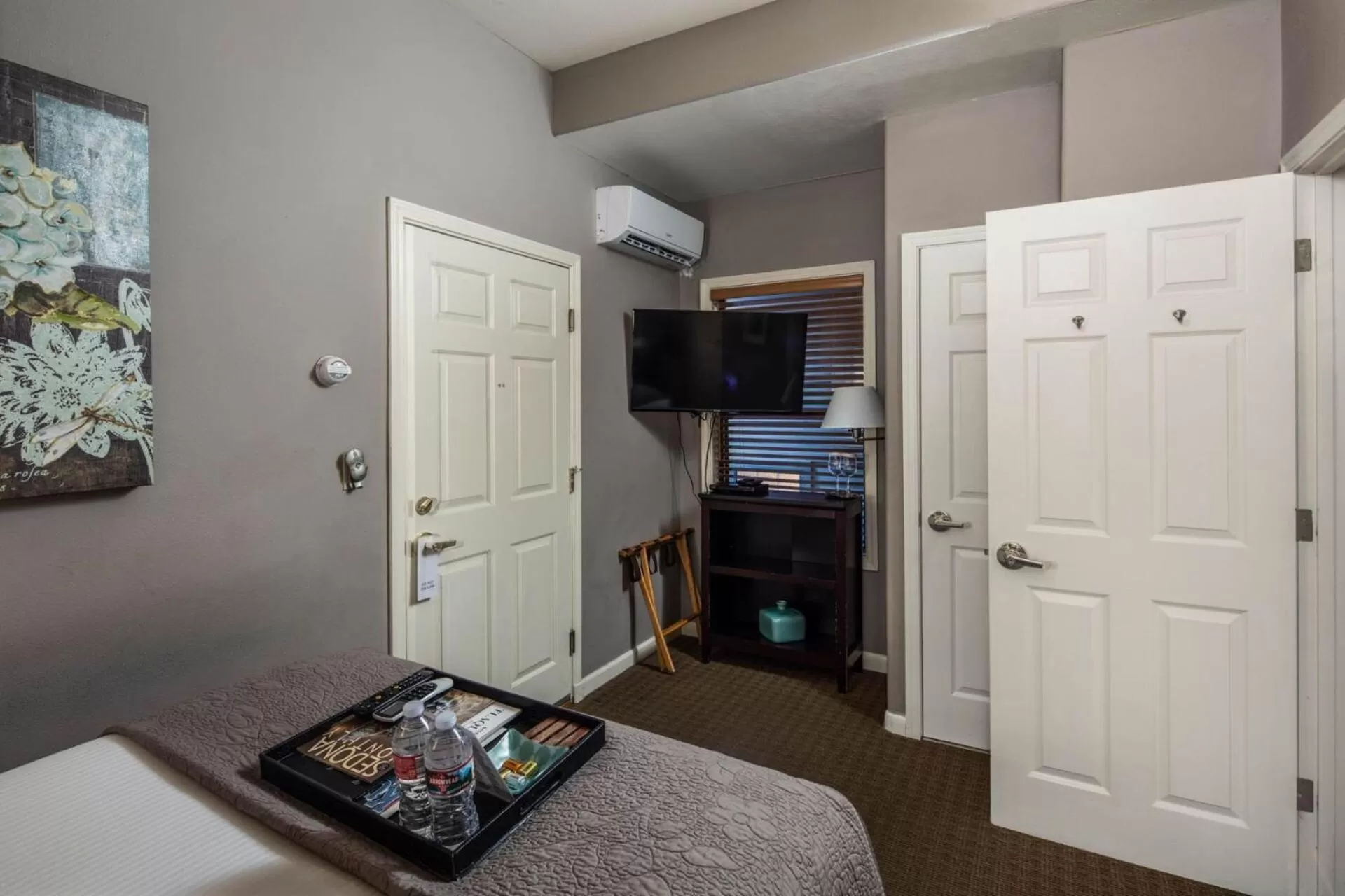 Bed in Inn Above Oak Creek Sedona