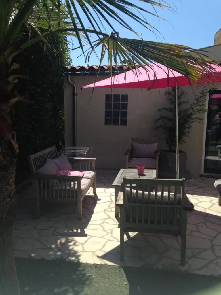 Property building in Les Jardins De Galicia