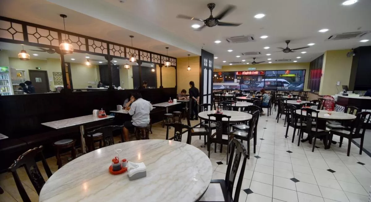 Restaurant/places to eat in Pantai Inn Kota Kinabalu