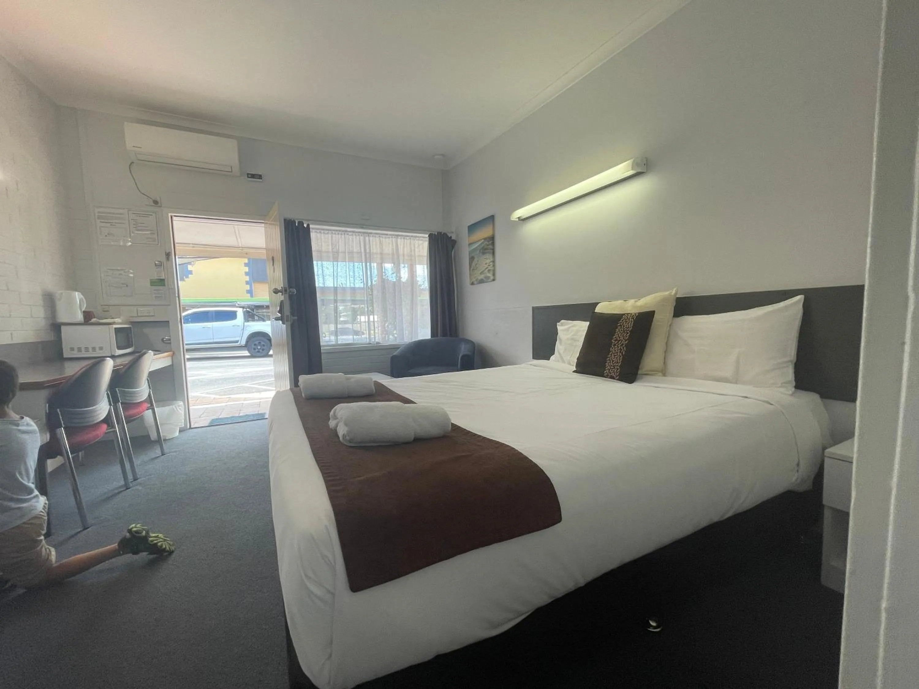 Bedroom, Bed in Arkana Motel