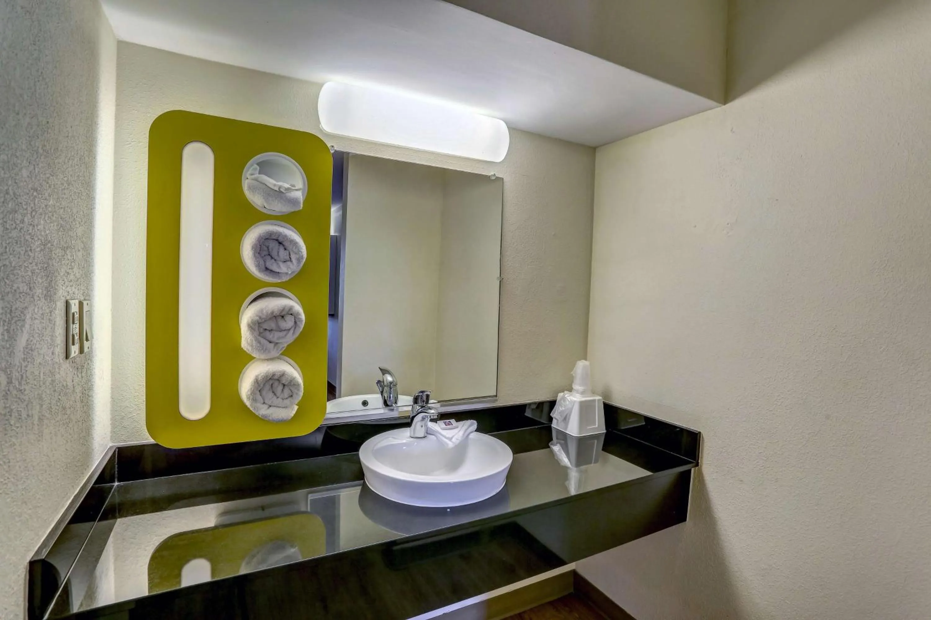 Bathroom in Motel 6-Dickson, TN