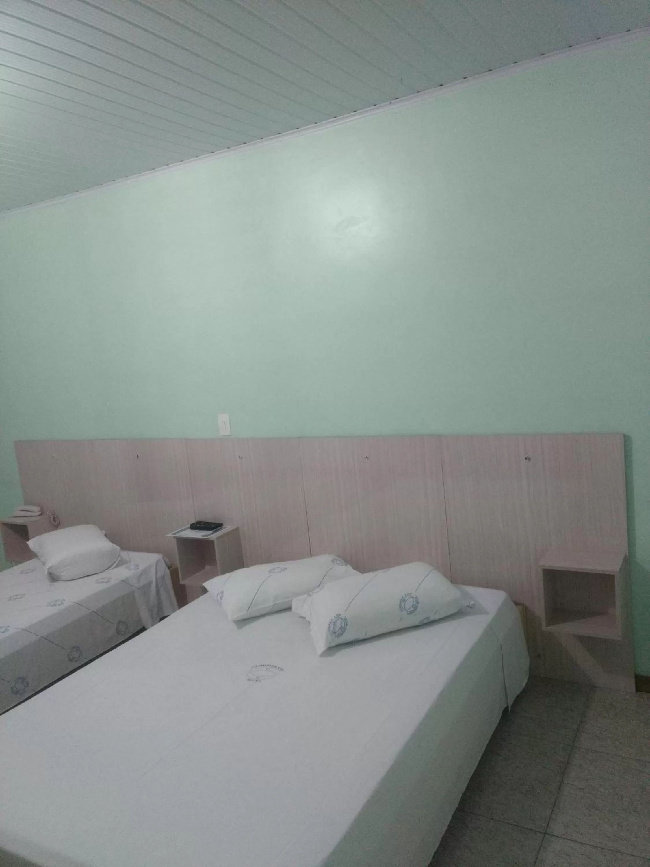 Bedroom, Bed in Cumbipar King Hotel