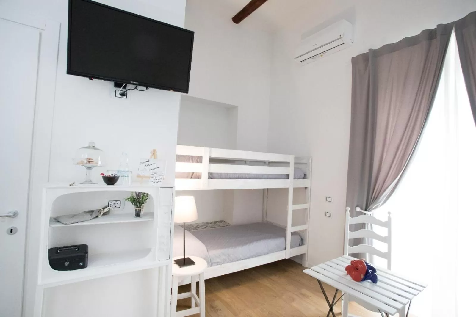 Photo of the whole room, Bed in Quartino Napoletano