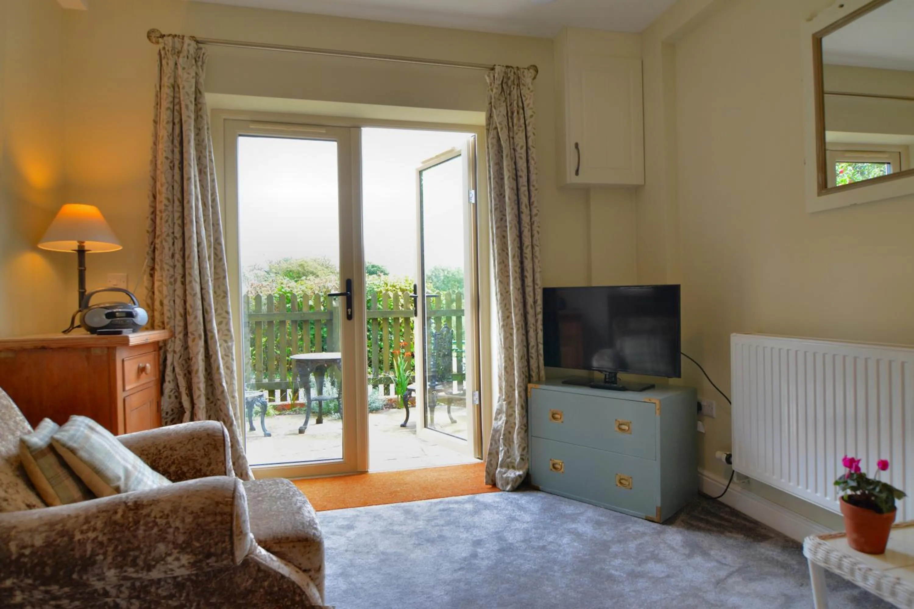 Living room in Pine Tree Lodge, Bridgnorth
