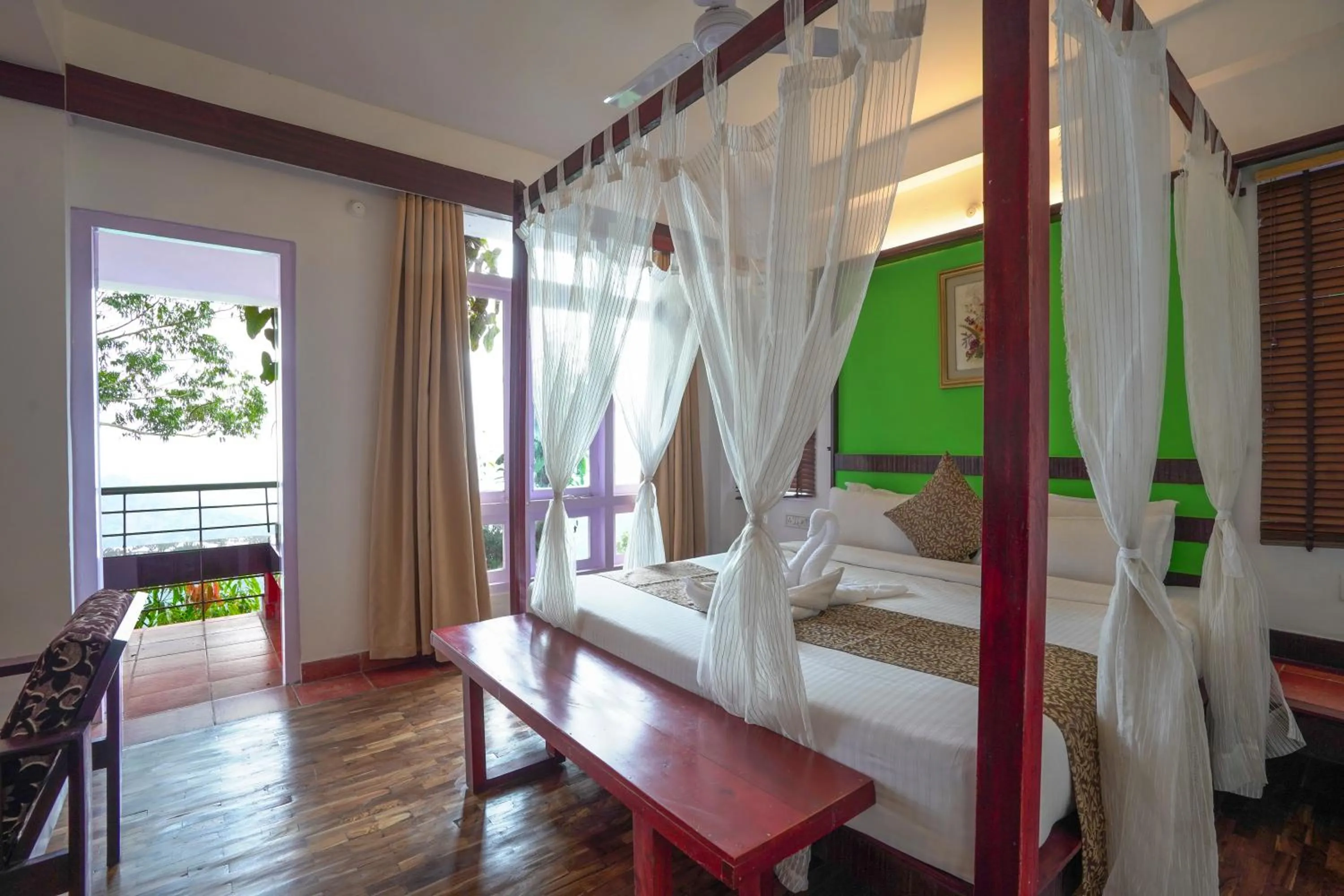 Bed in Tea Valley Resort, Munnar