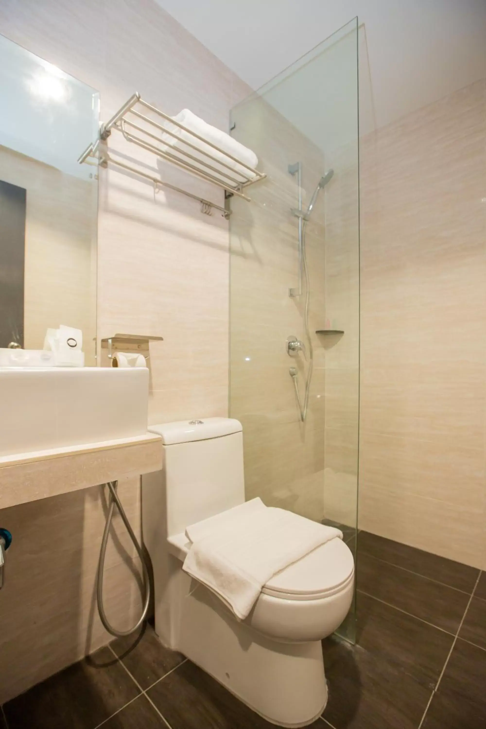 Superior King Room in 1 Hotel Signature Superior King Room in 1 Hotel Signature