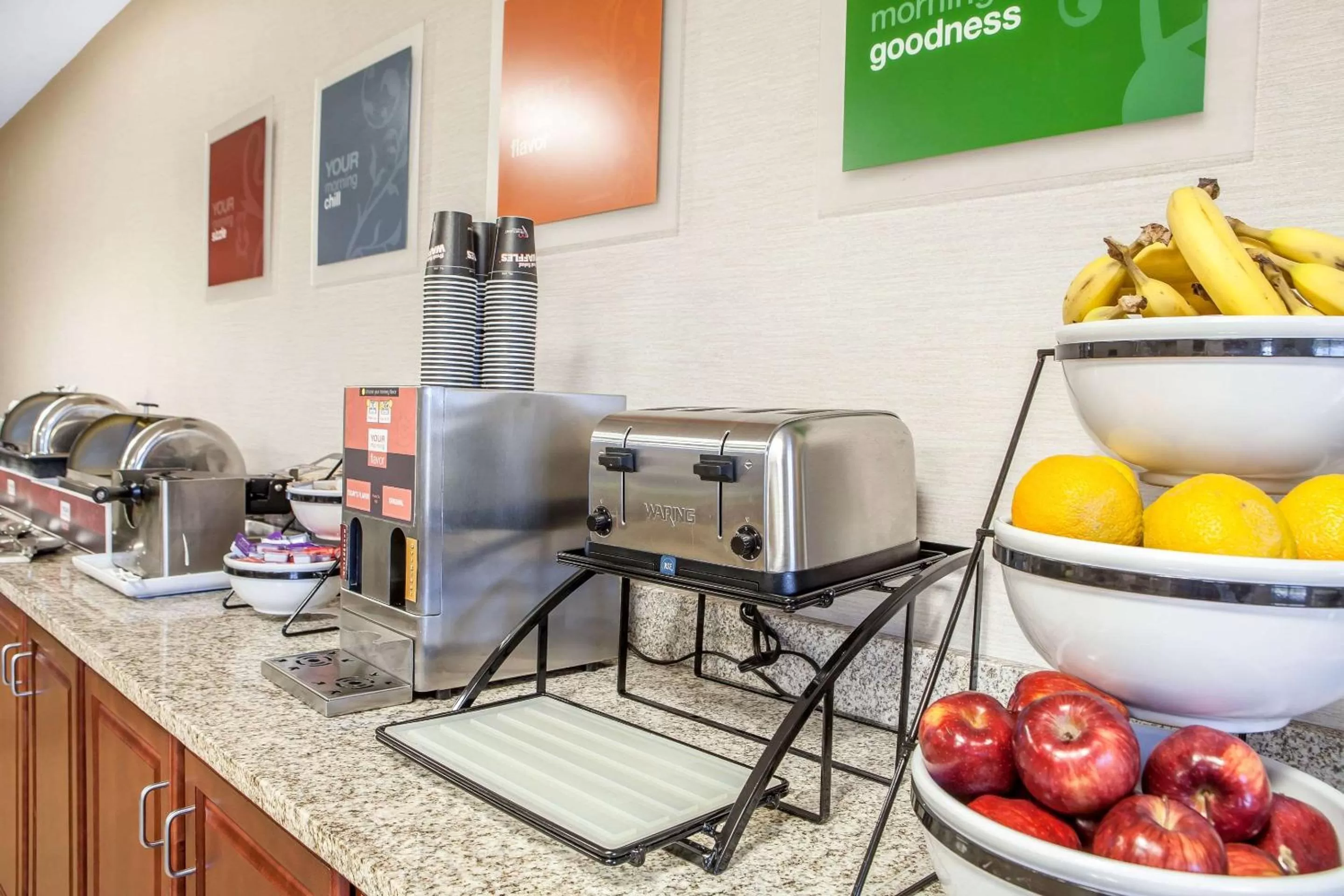 Restaurant/places to eat in Comfort Inn Lexington South