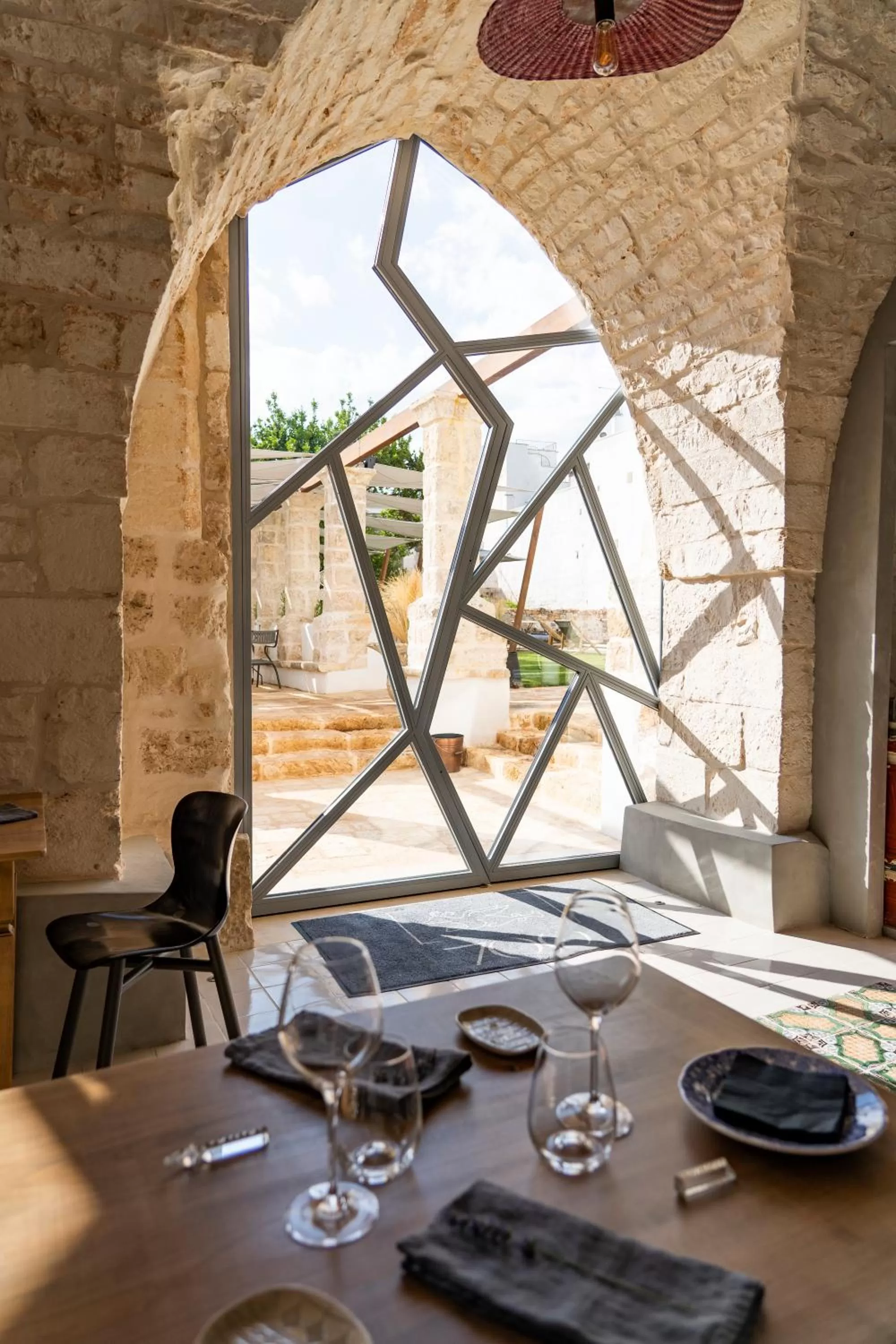 Restaurant/places to eat in Paragon 700 Boutique Hotel & SPA