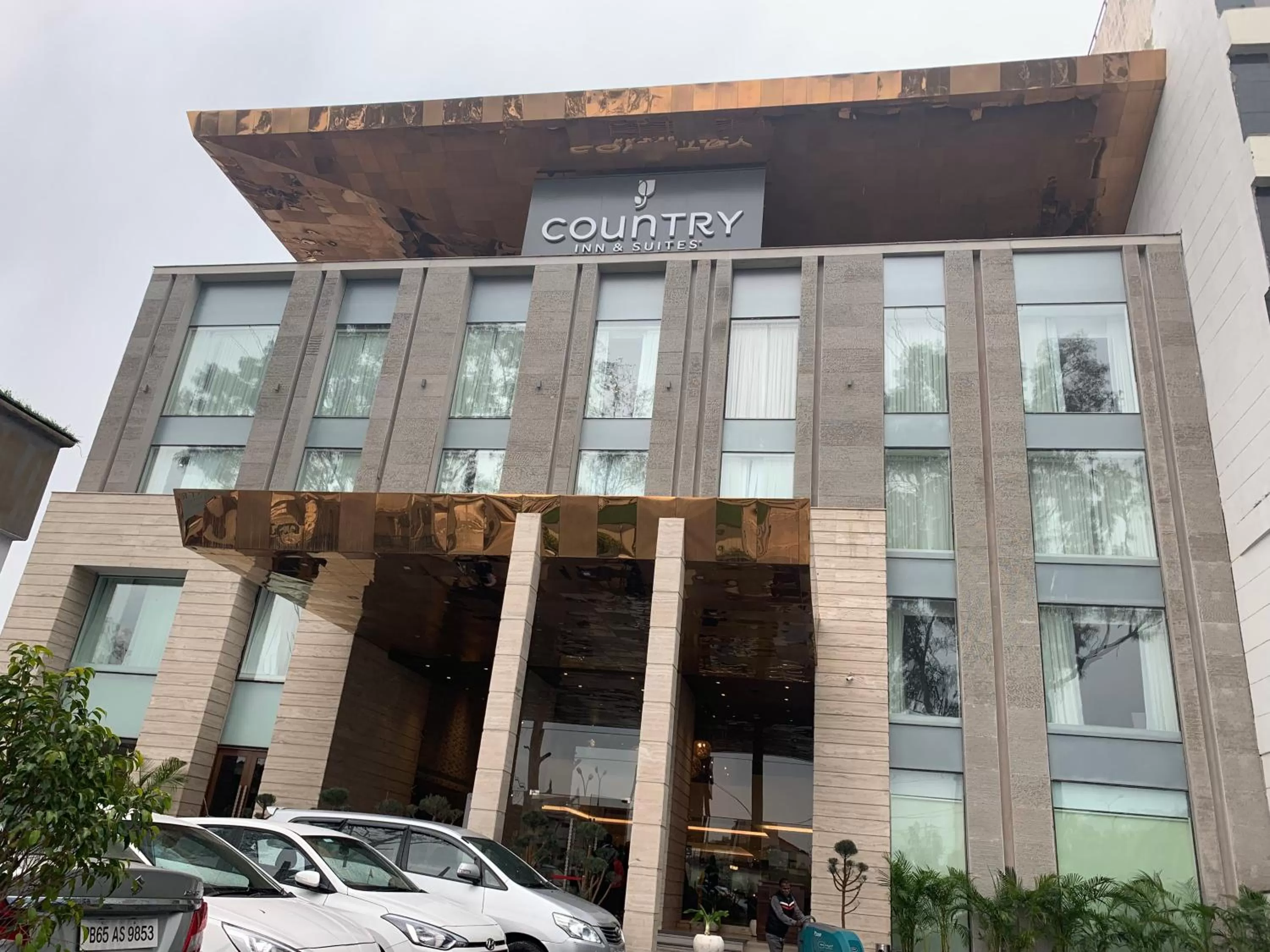 Property building in Country Inn & Suites by Radisson Chandigarh Zirakpur