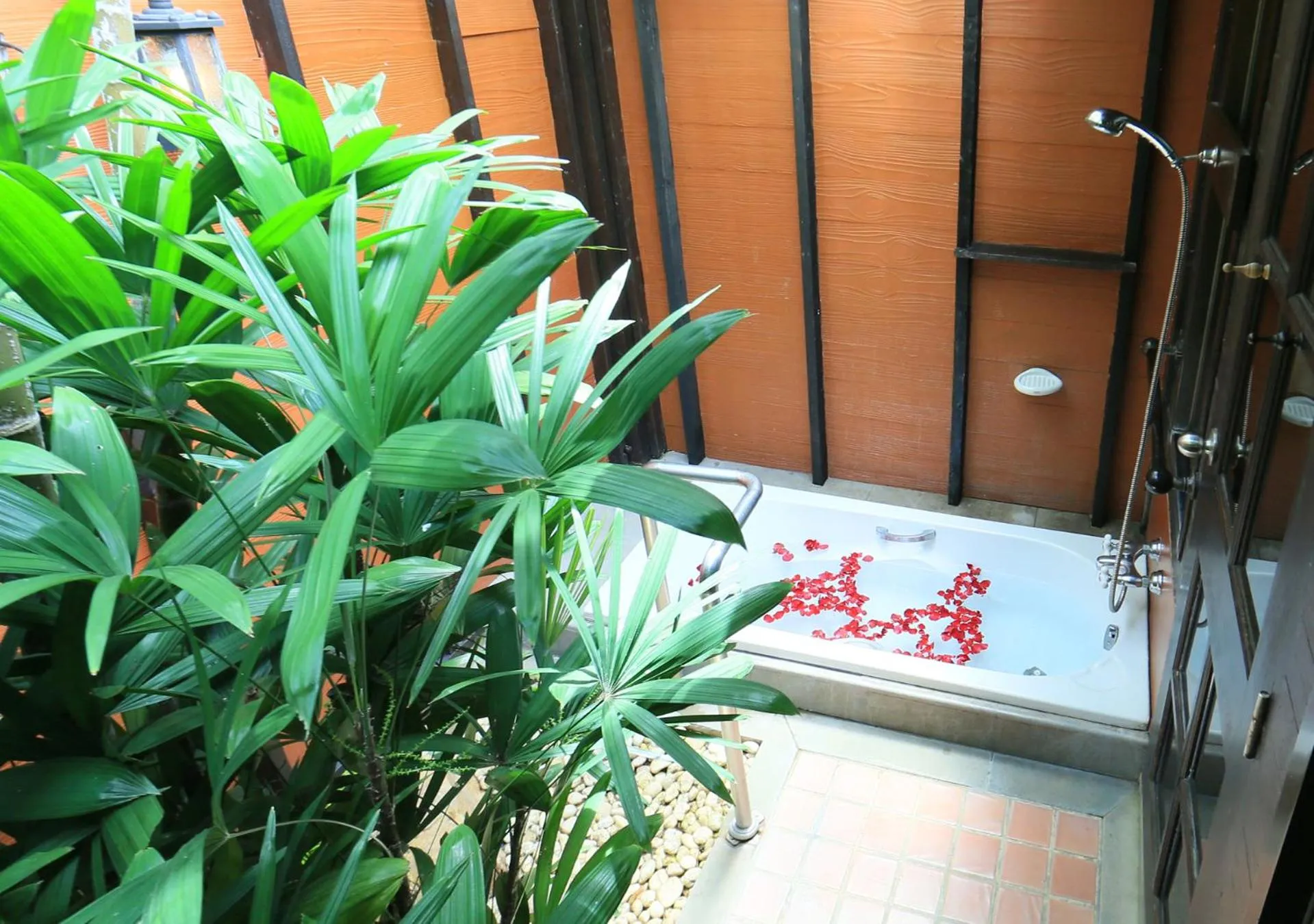 Sunset Park Resort and Spa By SWR