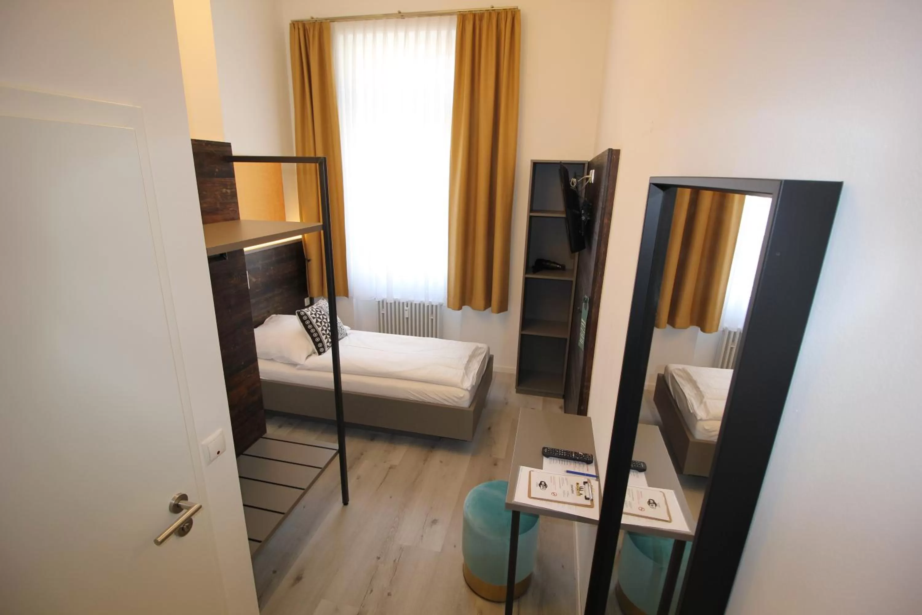 Photo of the whole room, Bed in City Hotel Bamberg