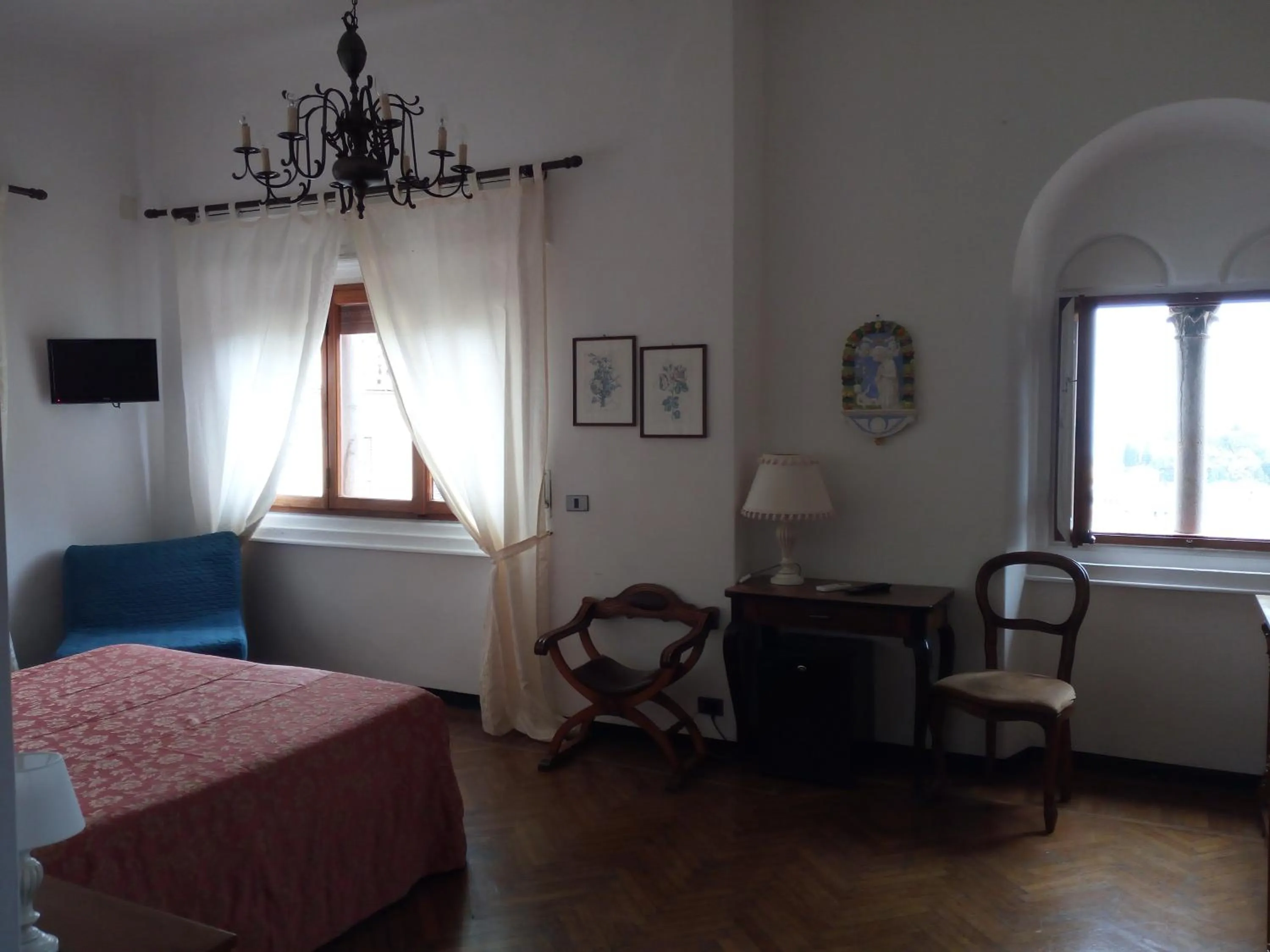 Bed in Hotel La Vela-Castello Il Rifugio