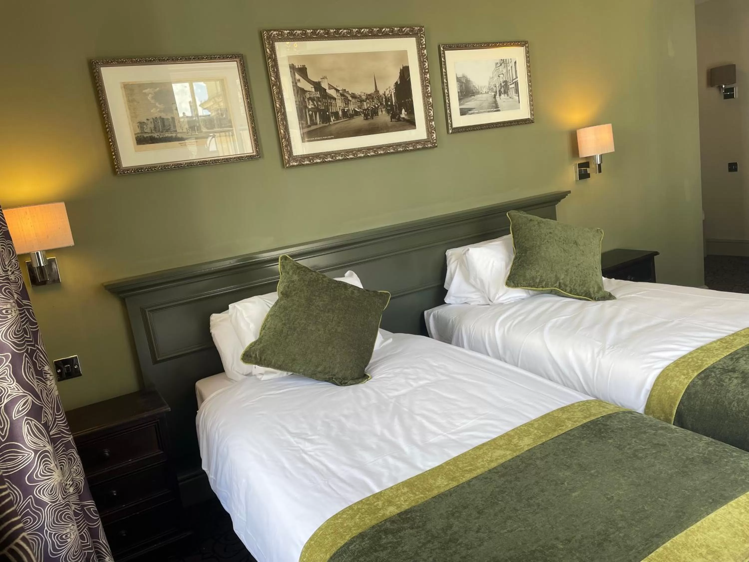 Bed in Punch House Monmouth