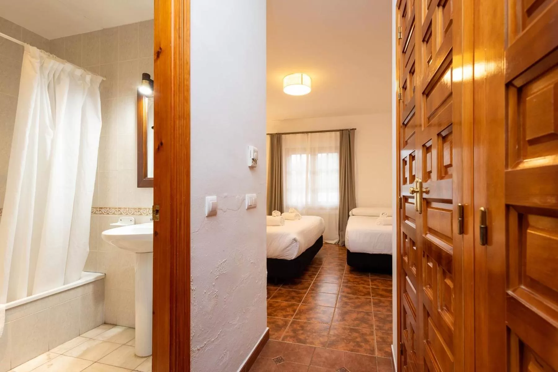 Photo of the whole room, Bed in Hotel Tugasa Las Truchas