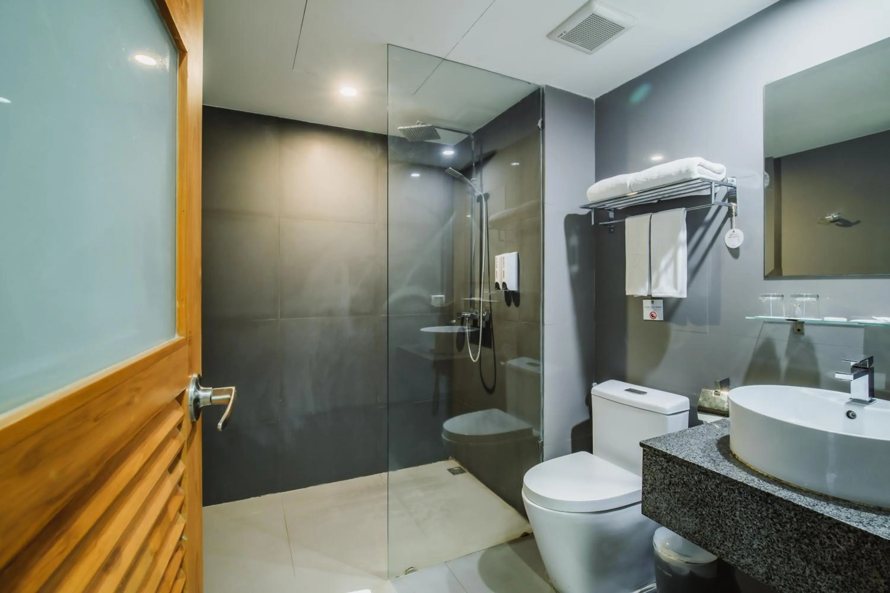 Shower in The Lunar Patong