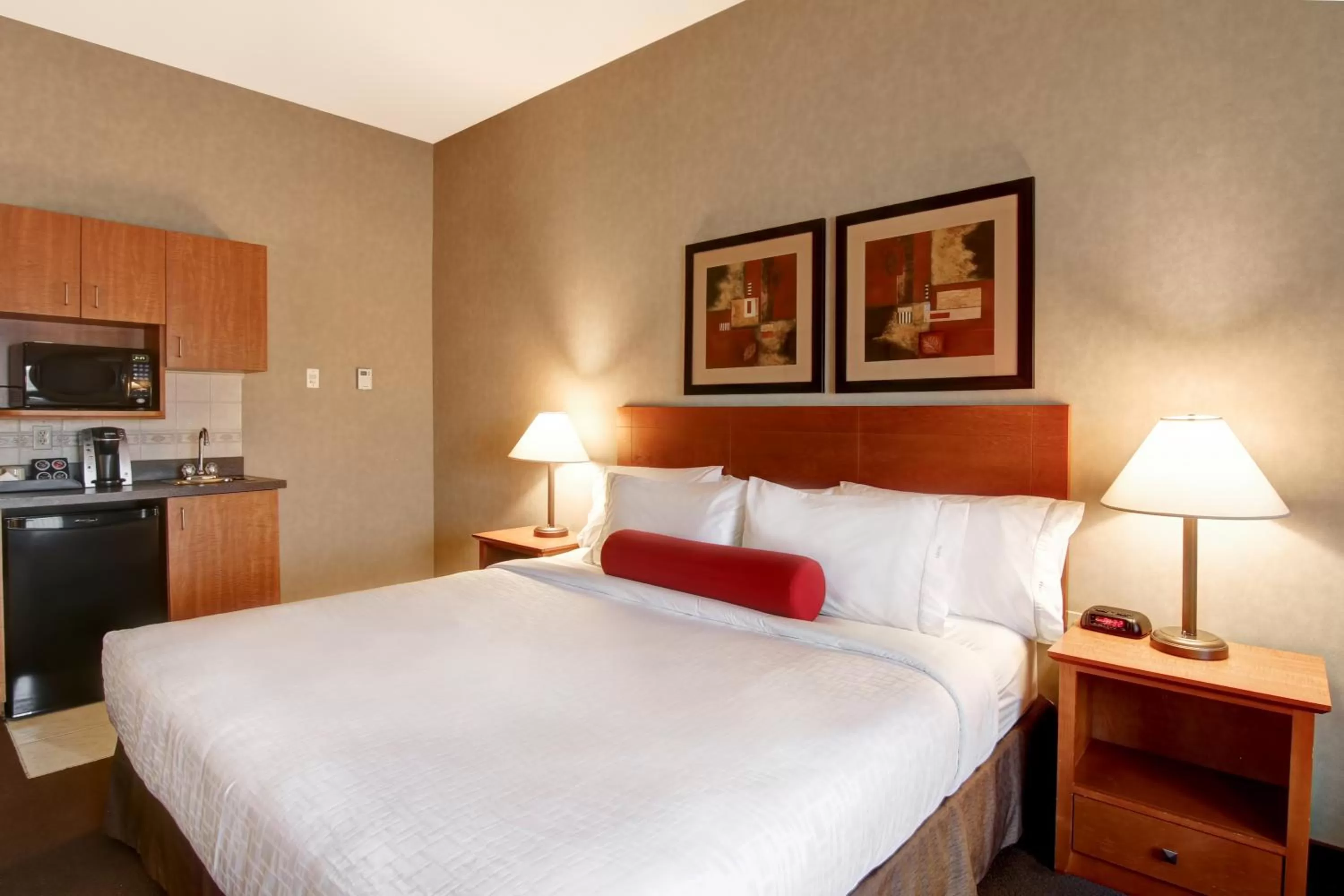 Bed in Clarion Pointe