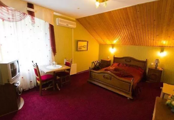 Photo of the whole room, Bed in Morshynska Vezha Hotel