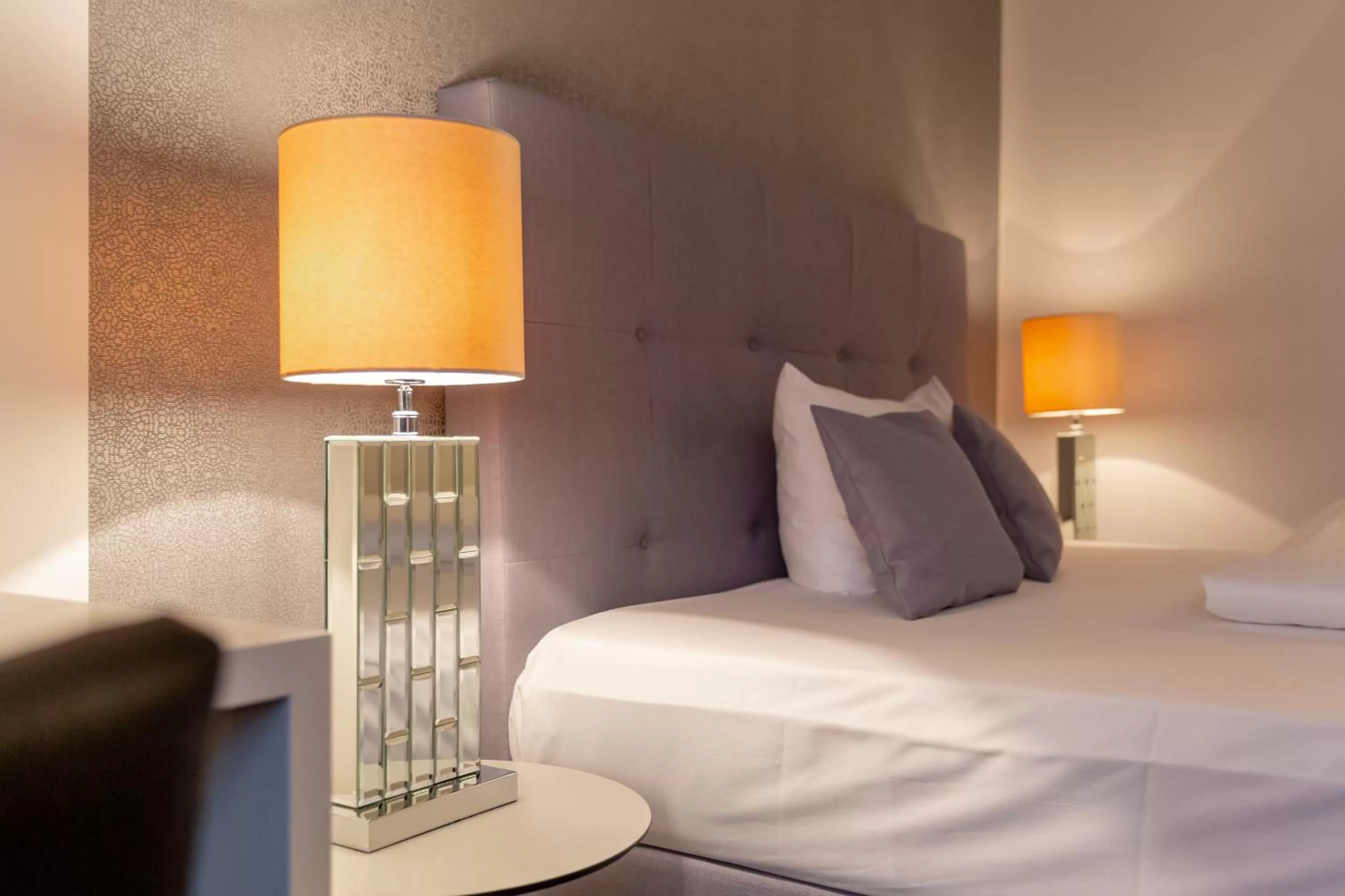 Photo of the whole room, Bed in Parkhotel FRITZ am Brunnen