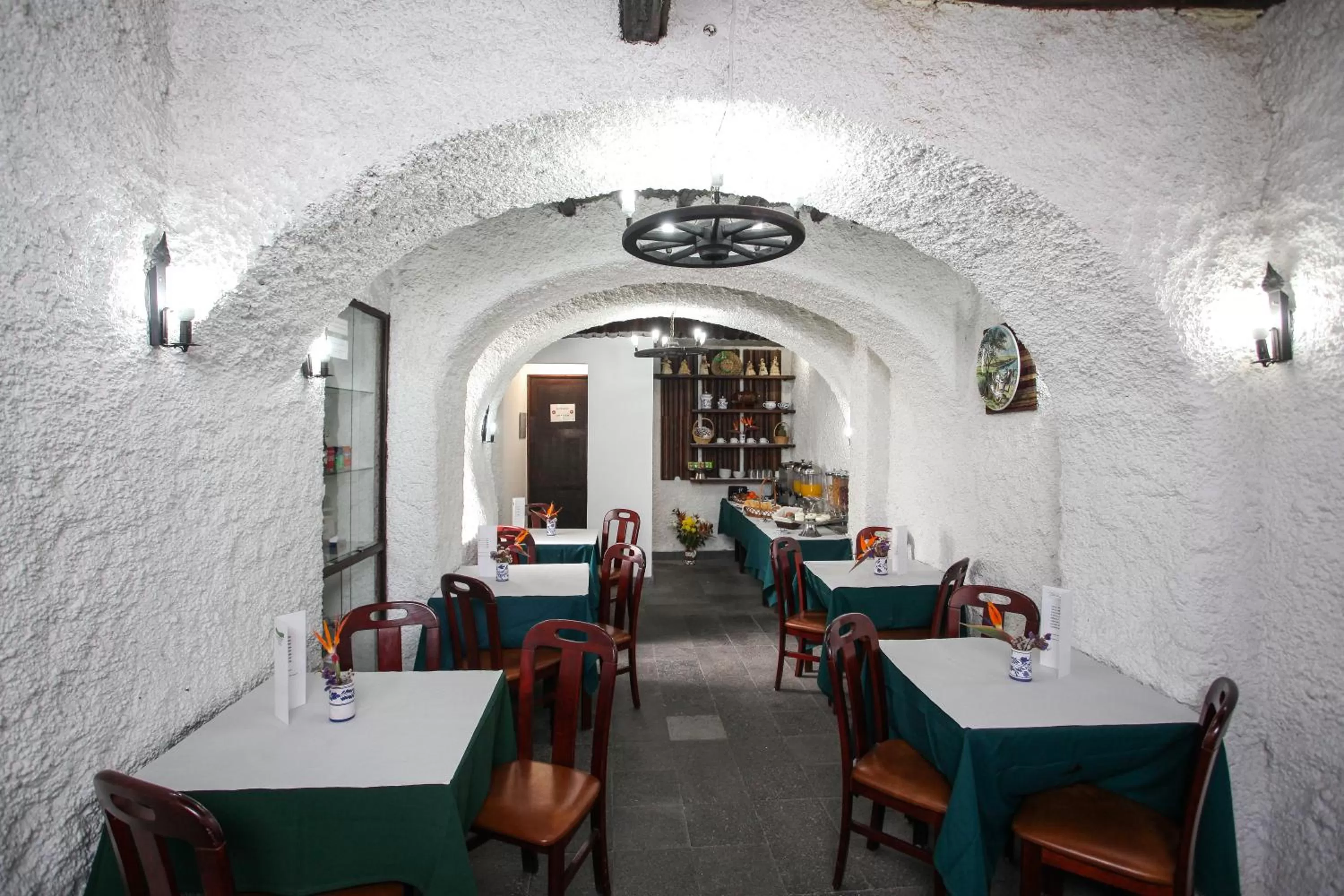 Food and drinks in Hotel São Miguel