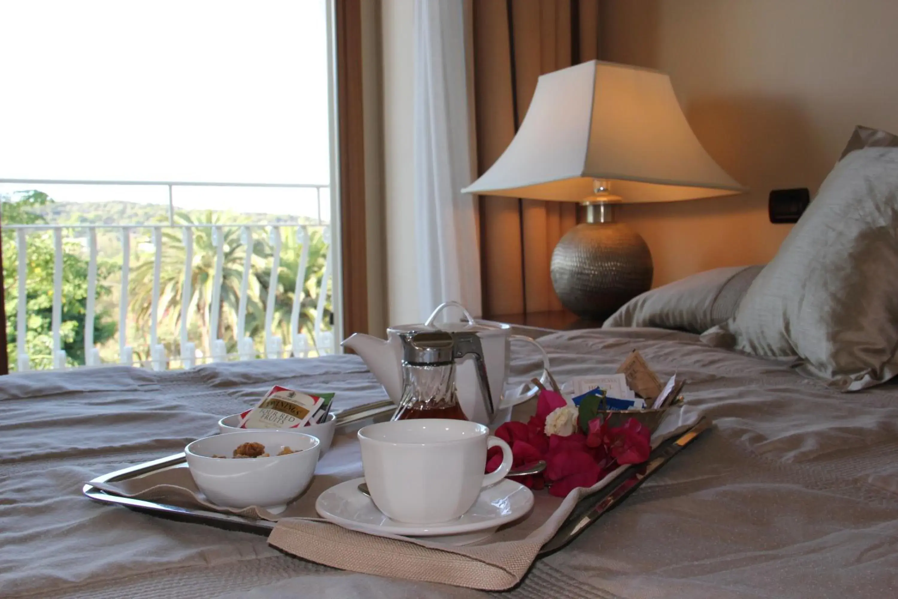 Suite with Sea View in Hotel Simius Playa Suite with Sea View in Hotel Simius Playa