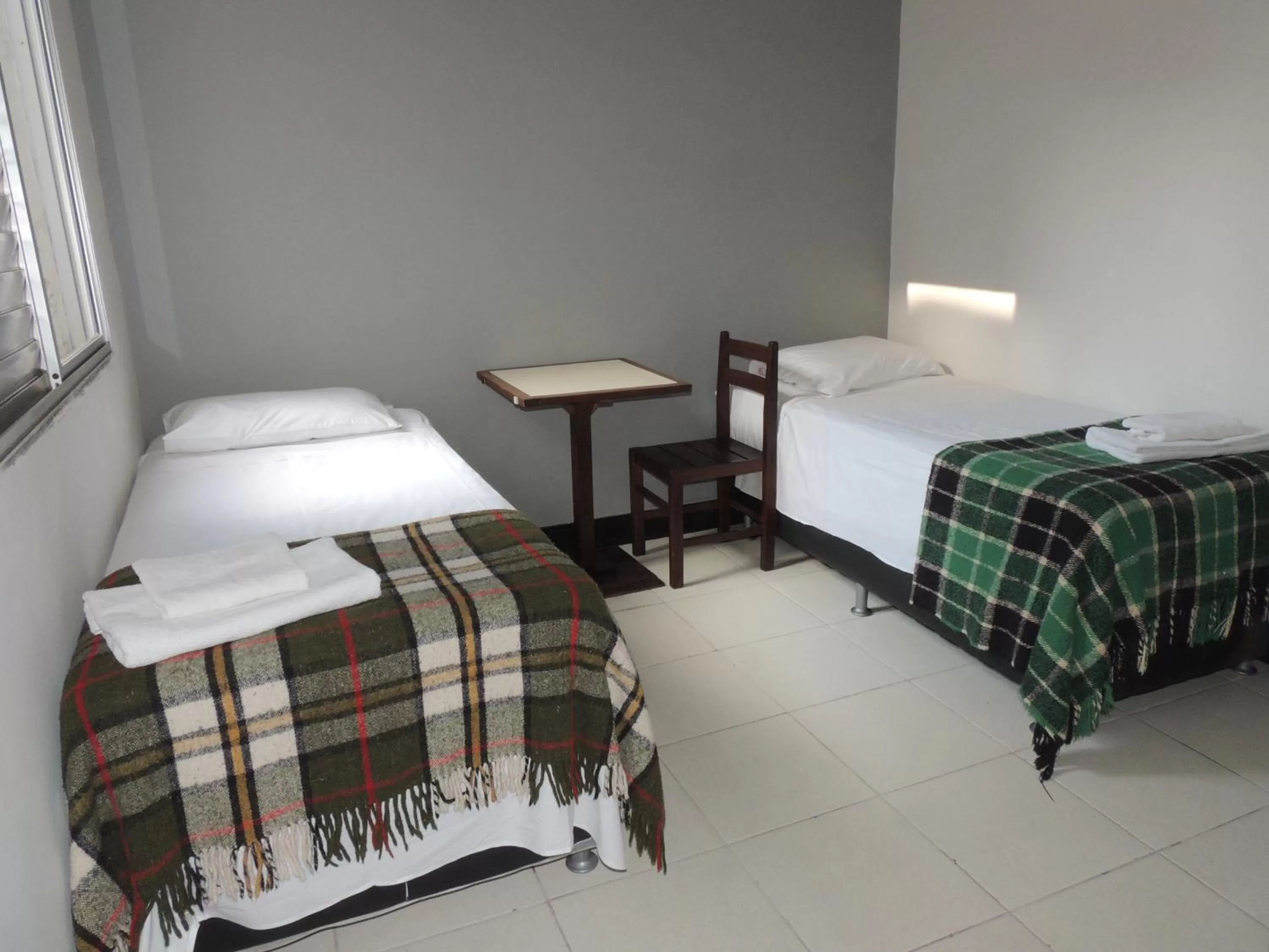 Bed in Hotel Economy 888 - By UP Hotel - Próximo a Praça da Estação e Rodoviária