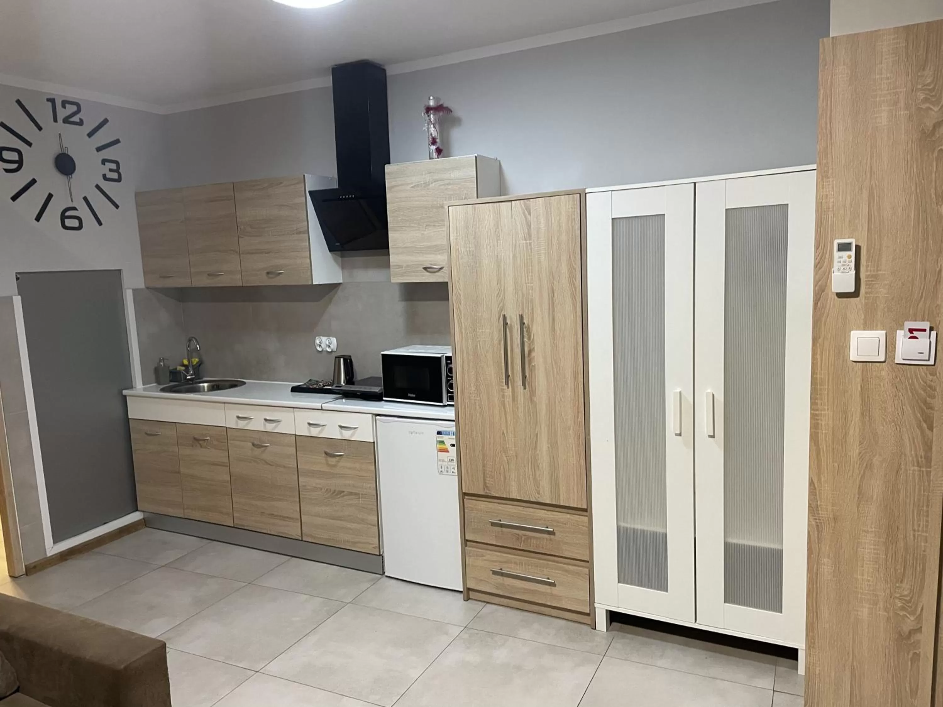 Coffee/tea facilities in Eldom-NOCLEGI, Kolejowa 15 Wągrowiec