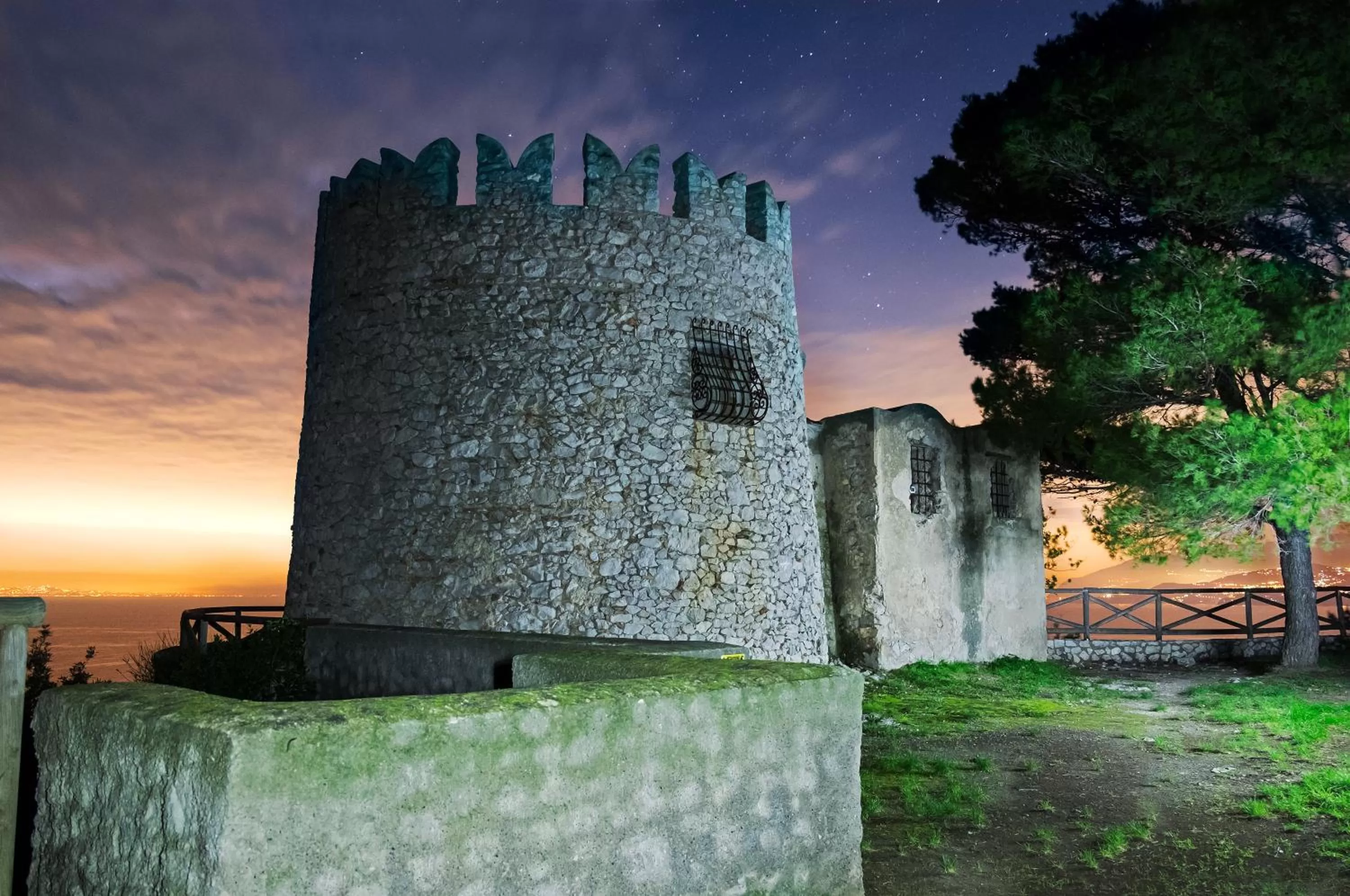 Nearby landmark in Fortino Capri