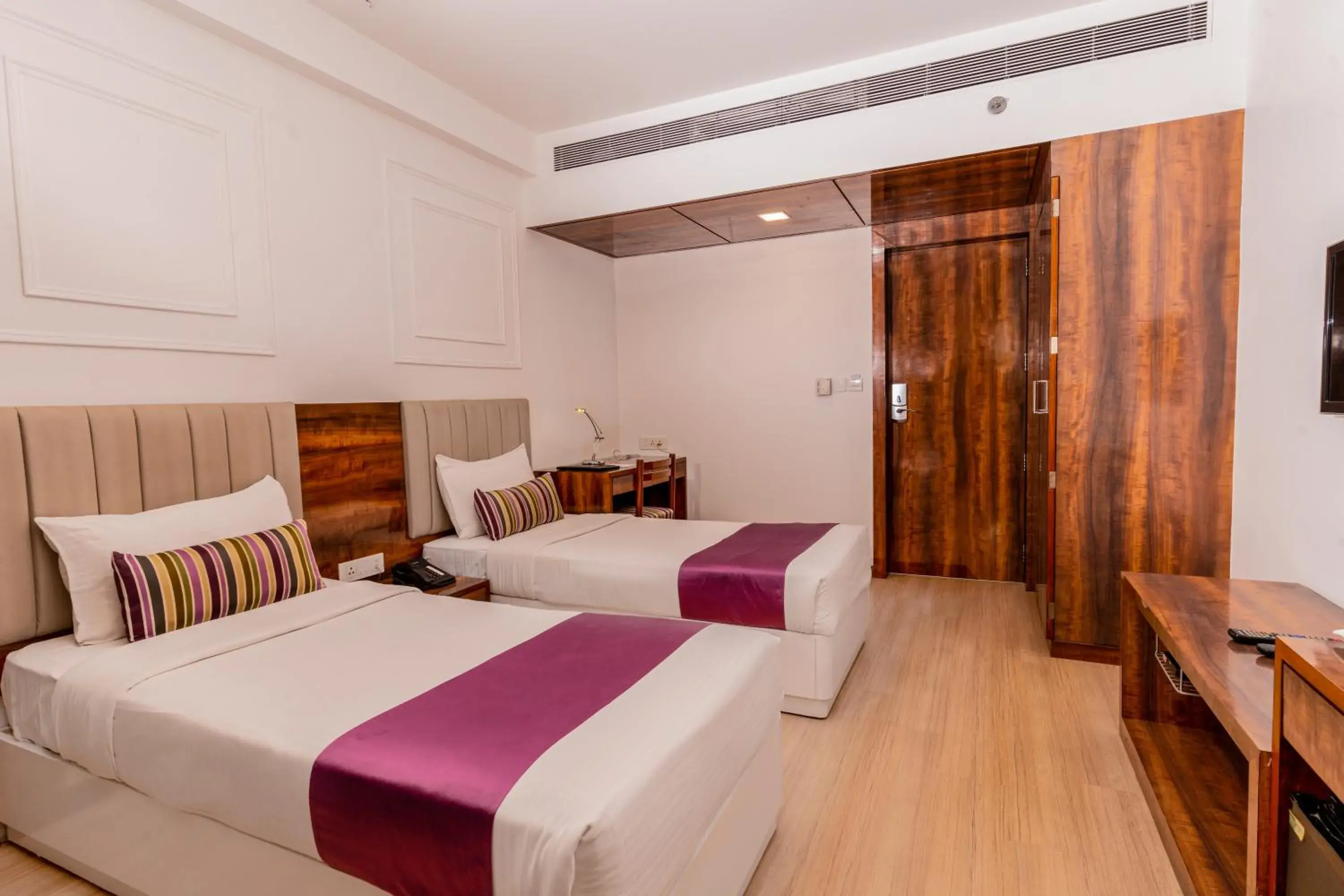 Deluxe Twin Room - single occupancy in Hotel Hardeo Deluxe Twin Room - single occupancy in Hotel Hardeo