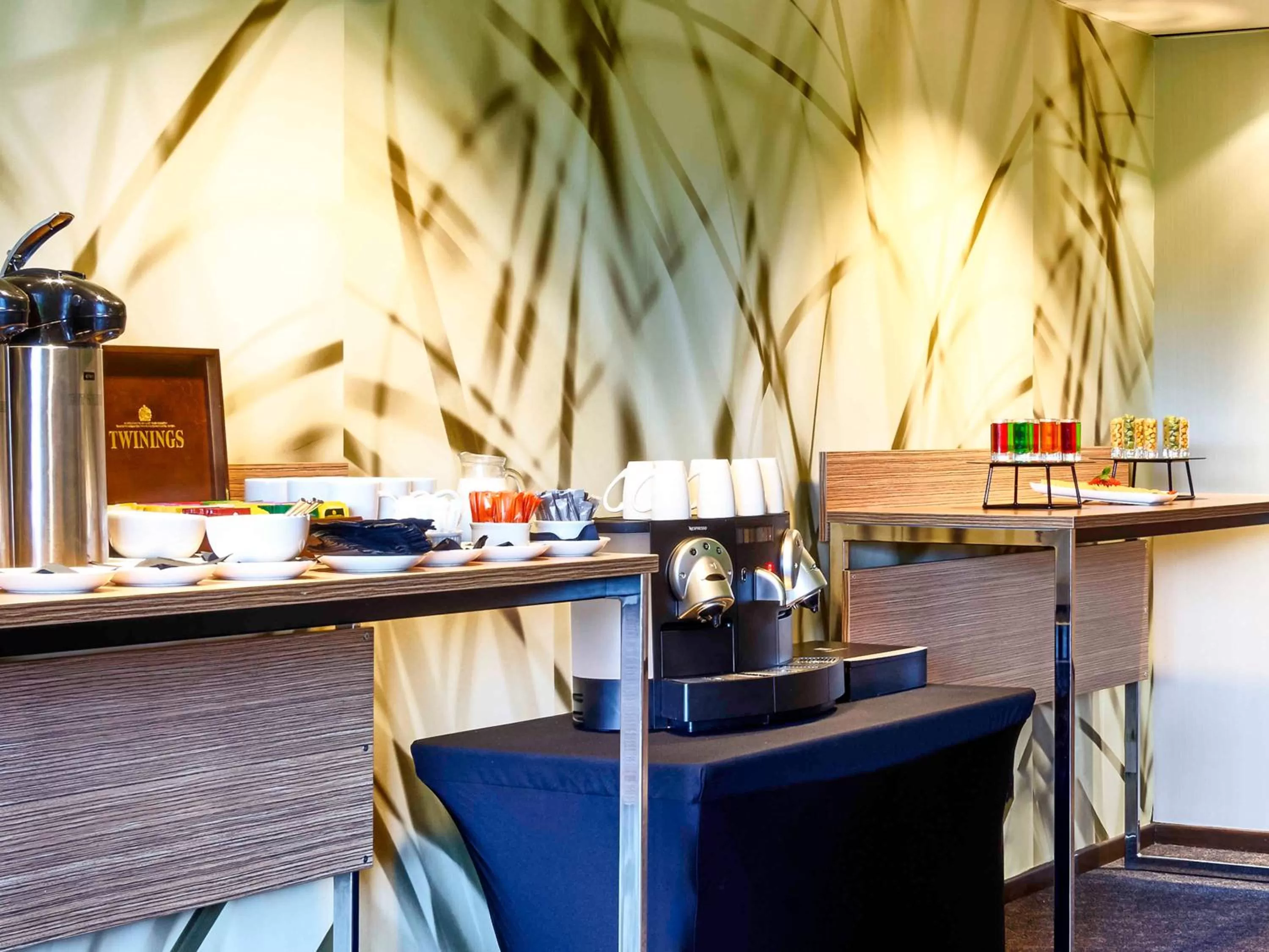 Coffee/tea facilities in Novotel Milton Keynes