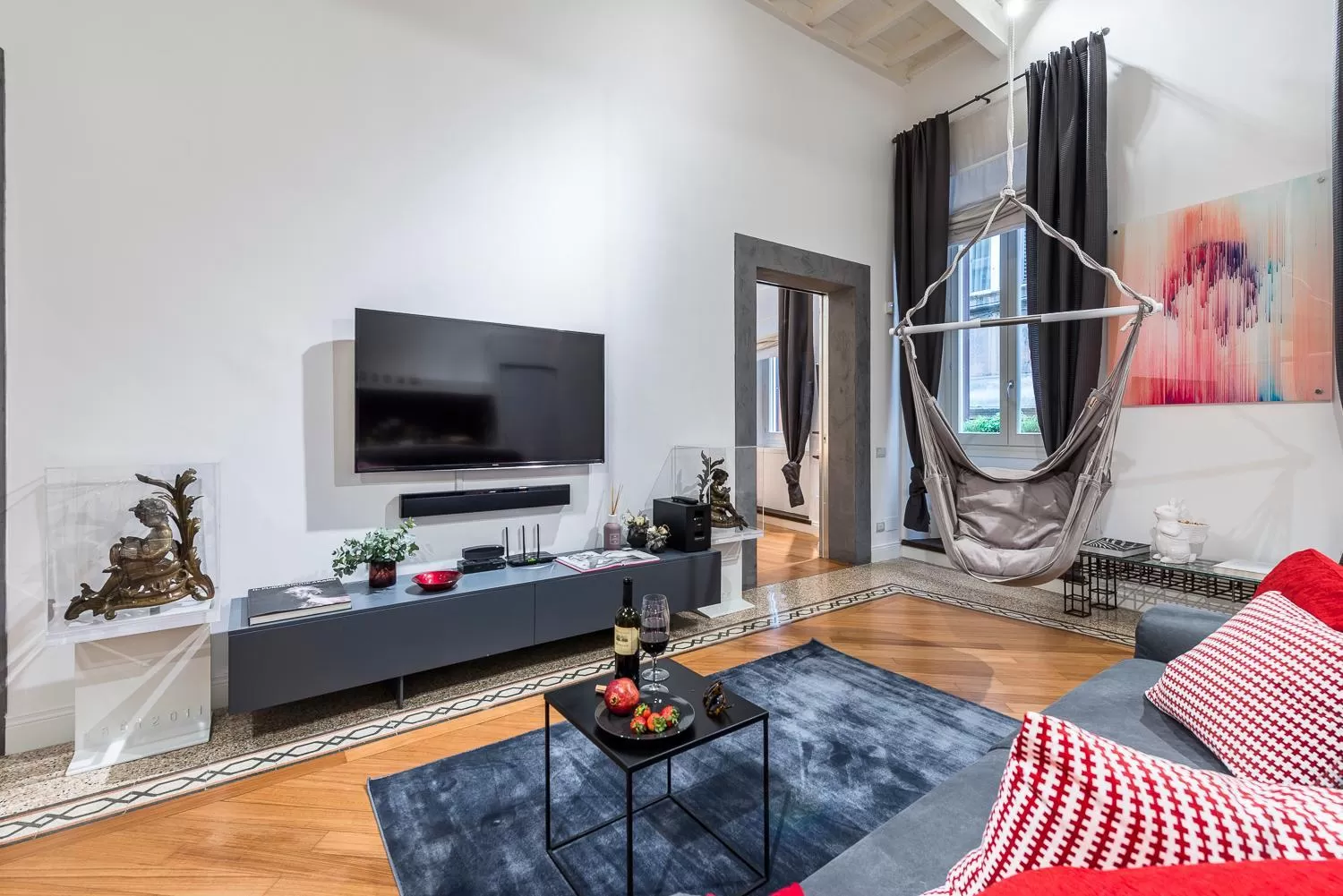 Communal lounge/ TV room in Argentina Residenza Style Hotel