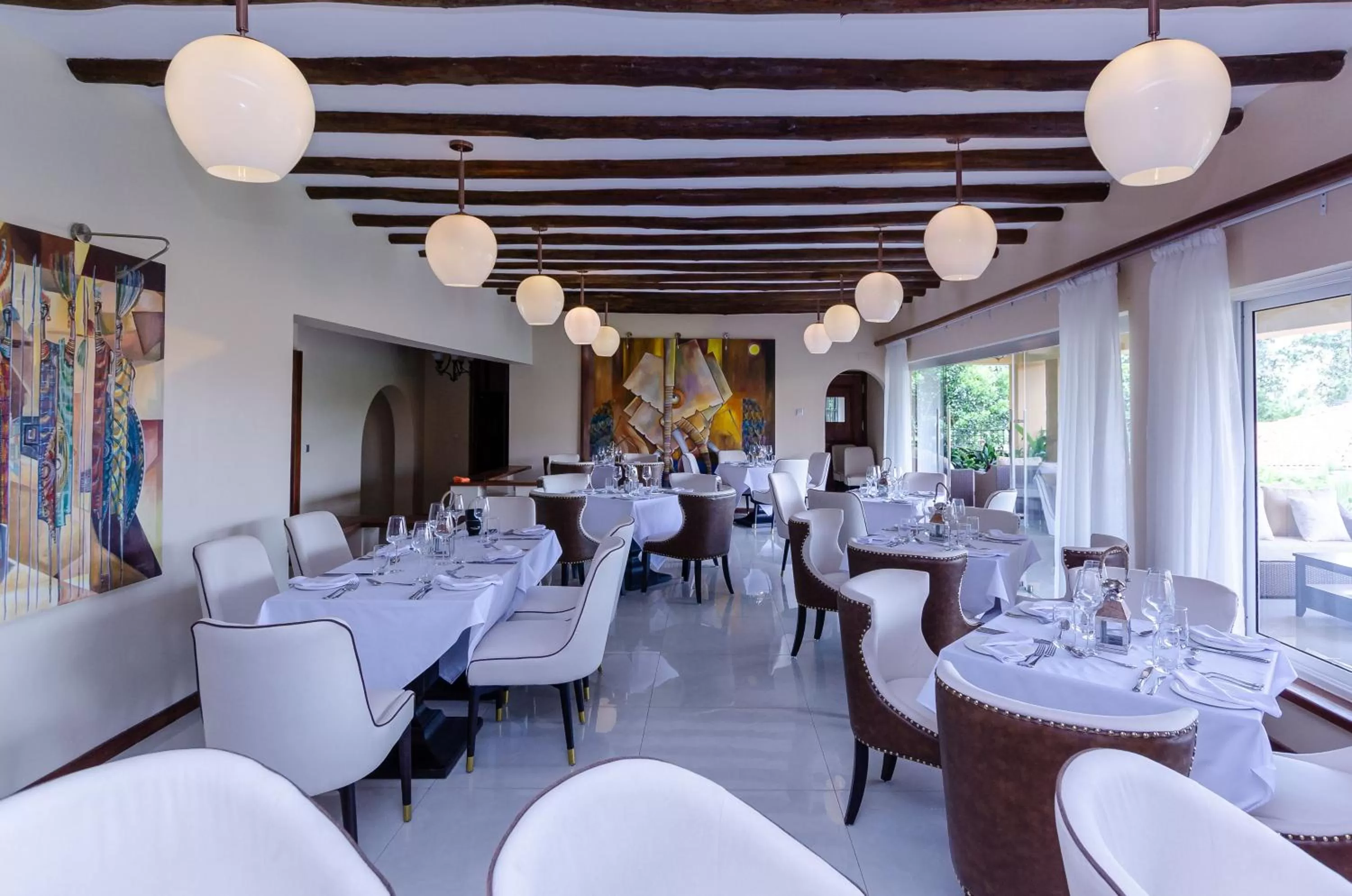 Restaurant/Places to Eat in No.5 Boutique Hotel