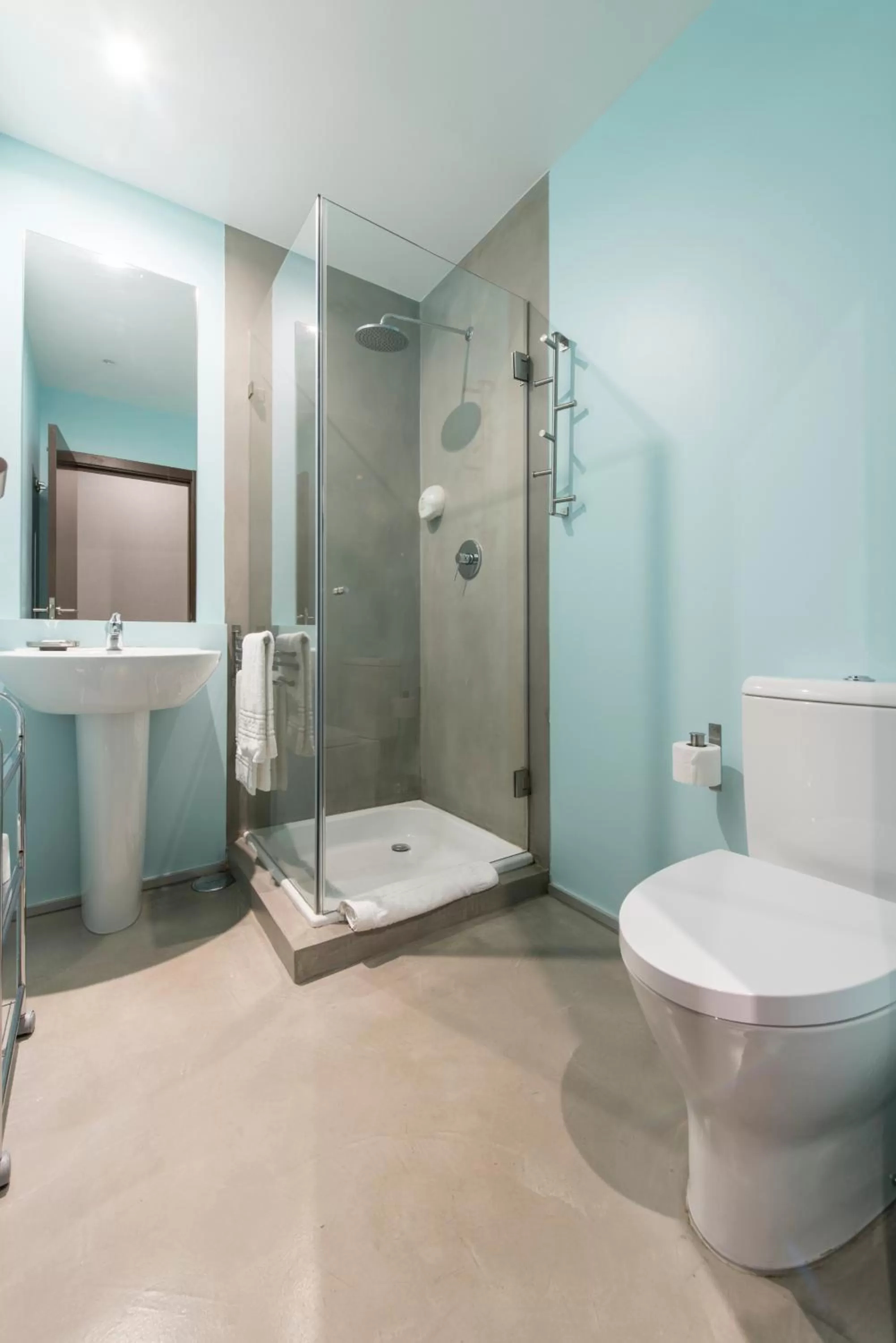 Bathroom in Alfama - Lisbon Lounge Suites