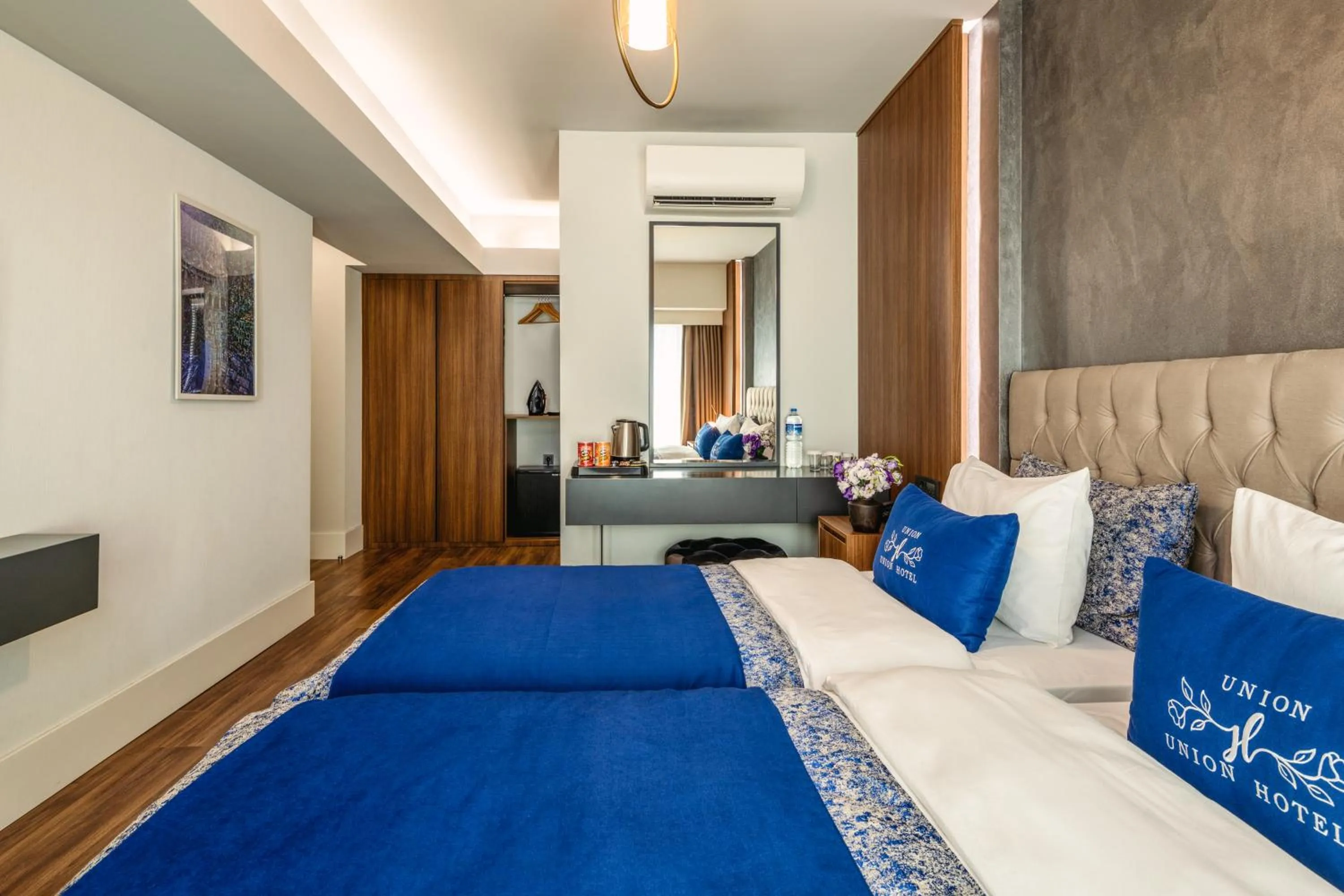 Massage, Bed in Union Hotel Port