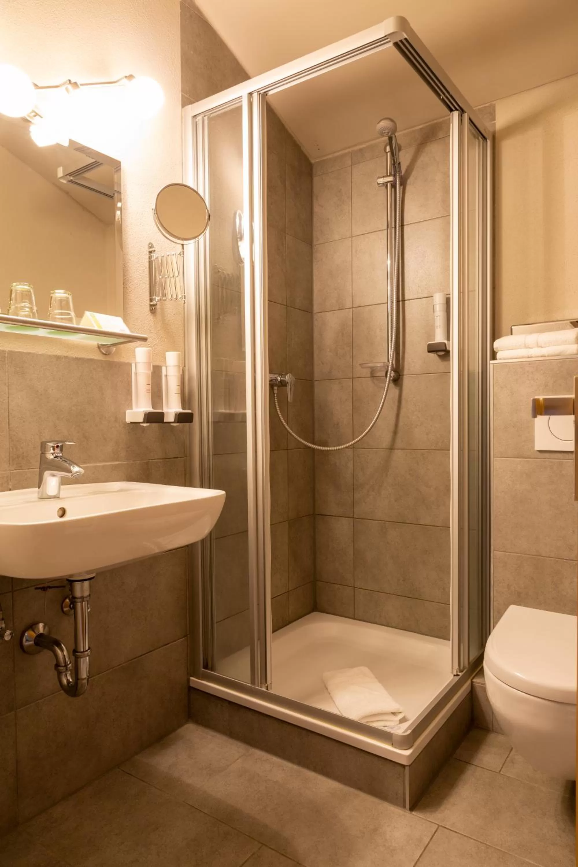 Property building, Bathroom in Hotel Restaurant Brigitte